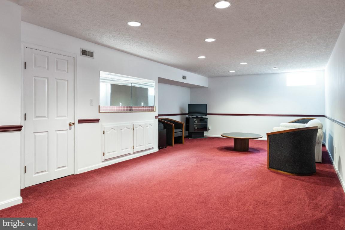 WOODLAND RUN - Residential