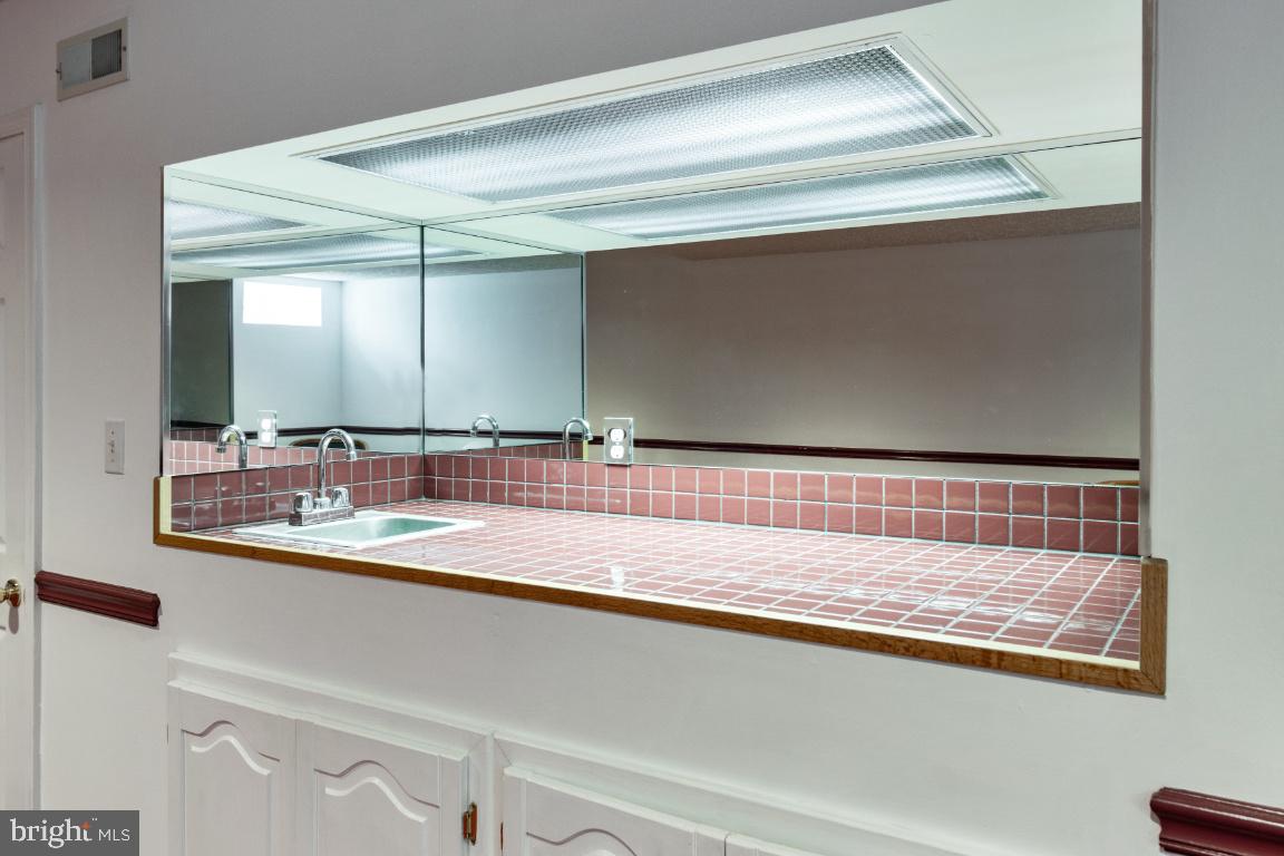 WOODLAND RUN - Residential