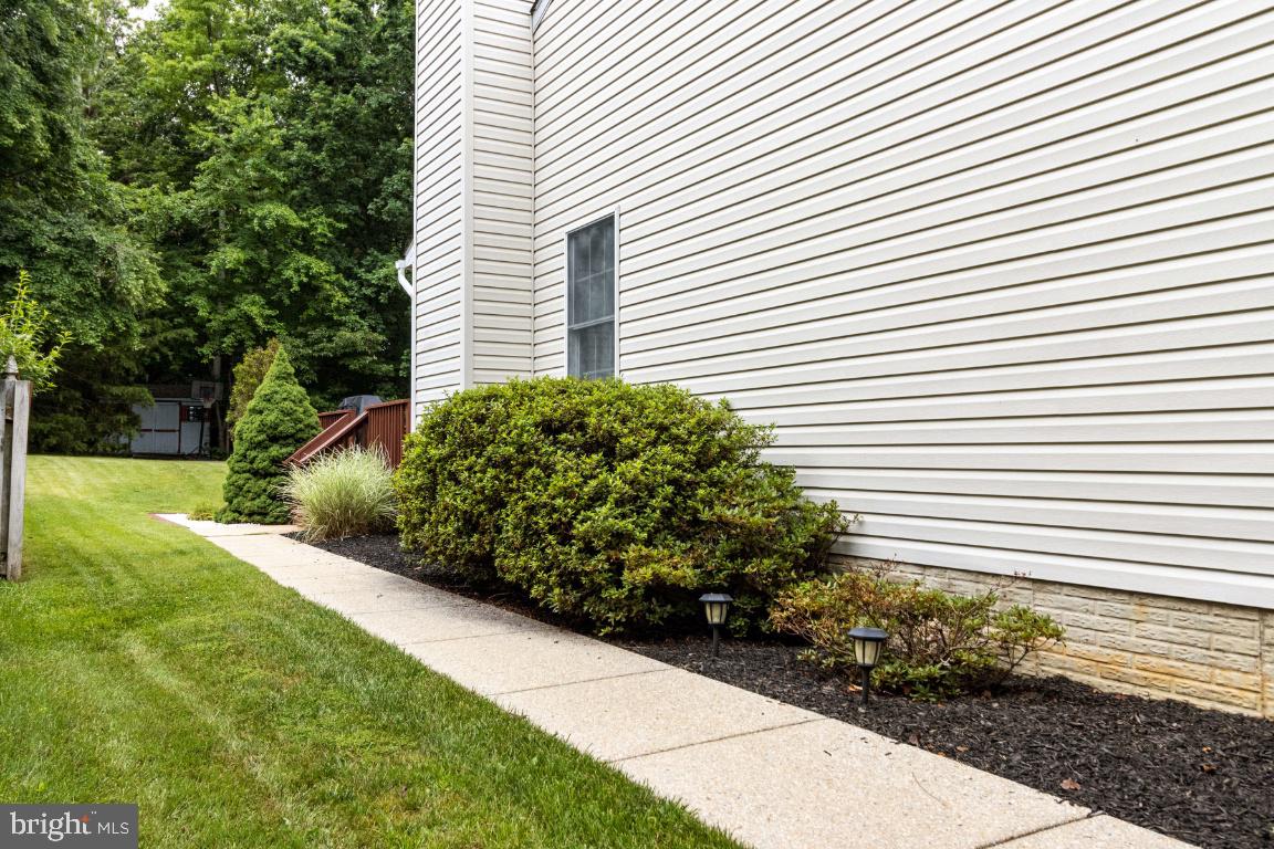 WOODLAND RUN - Residential