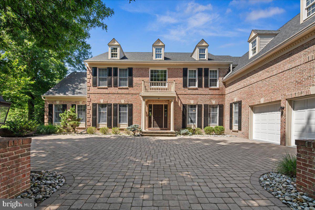 14 WALKER DRIVE