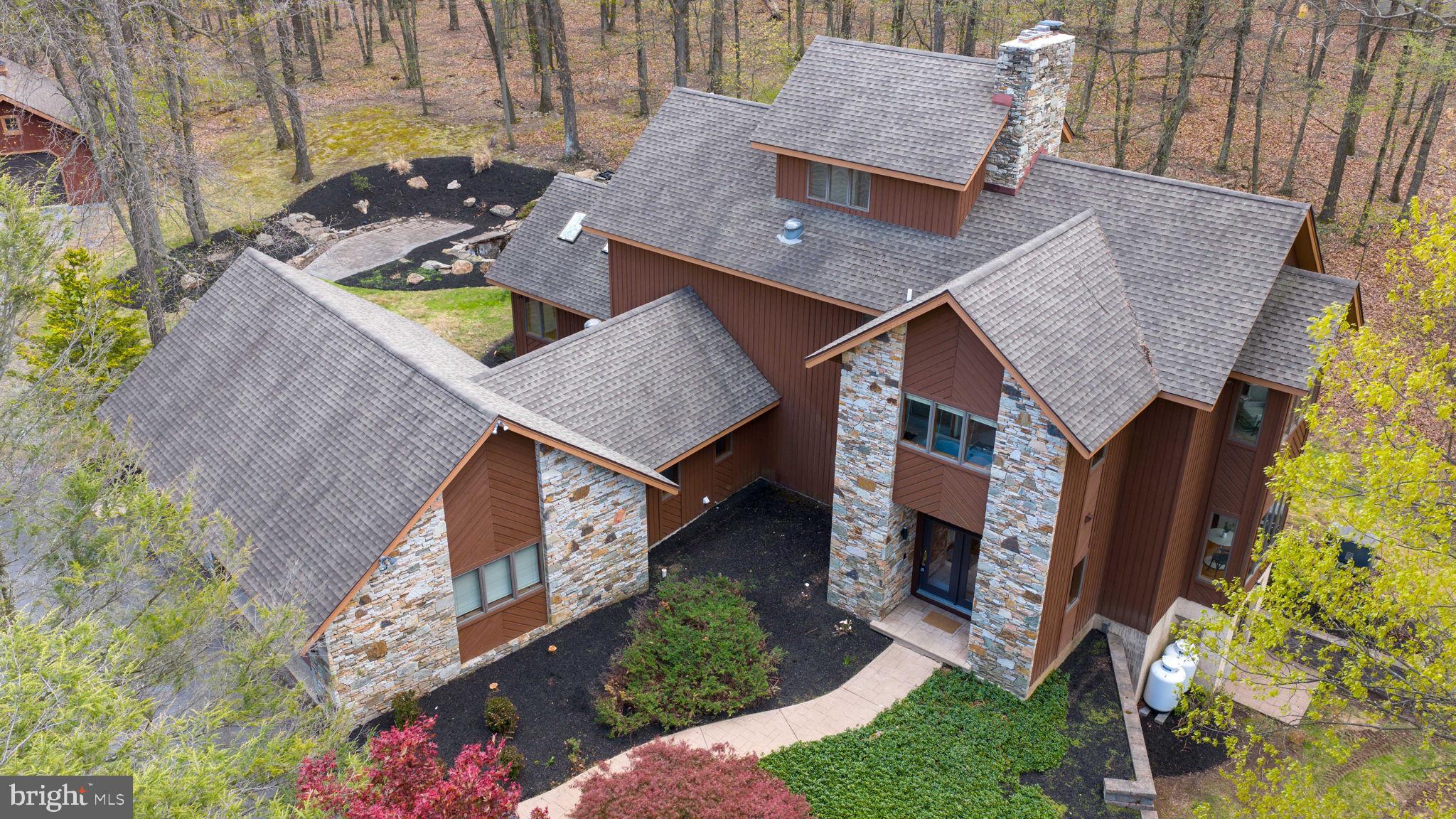 WYNDHAM HILL - Residential