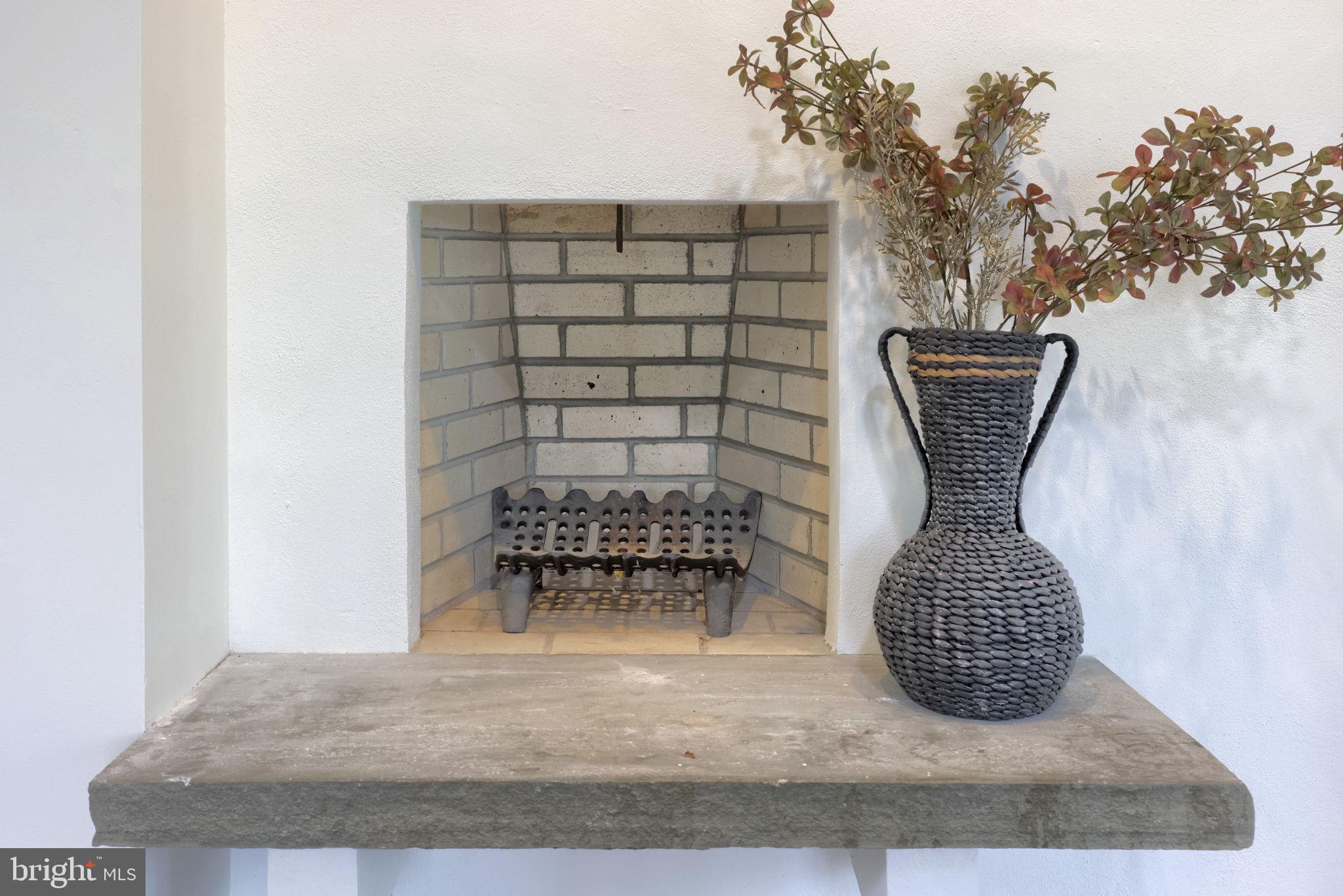 WYNDHAM HILL - Residential