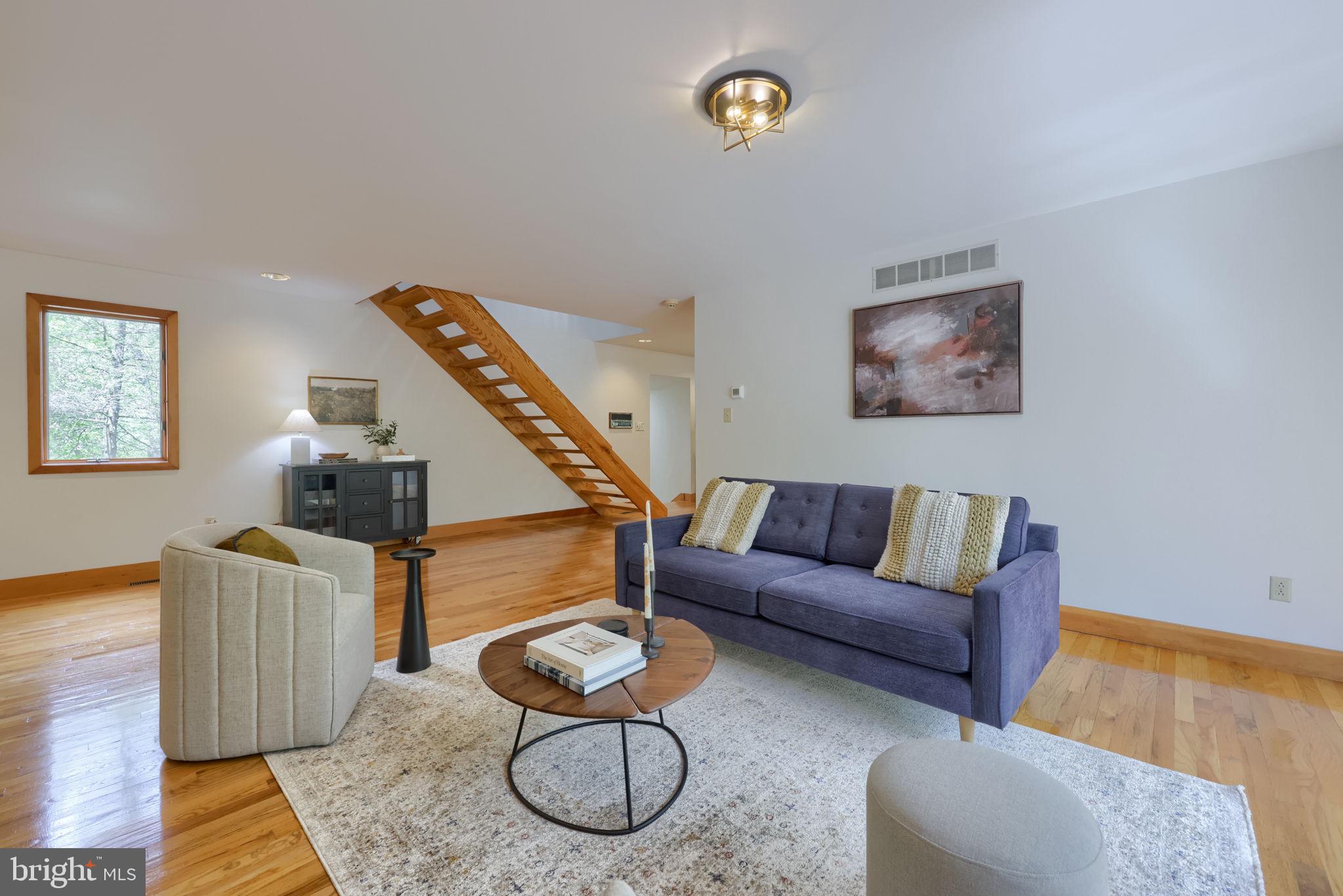 WYNDHAM HILL - Residential