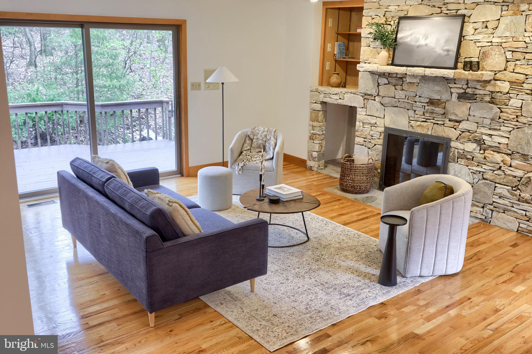 WYNDHAM HILL - Residential