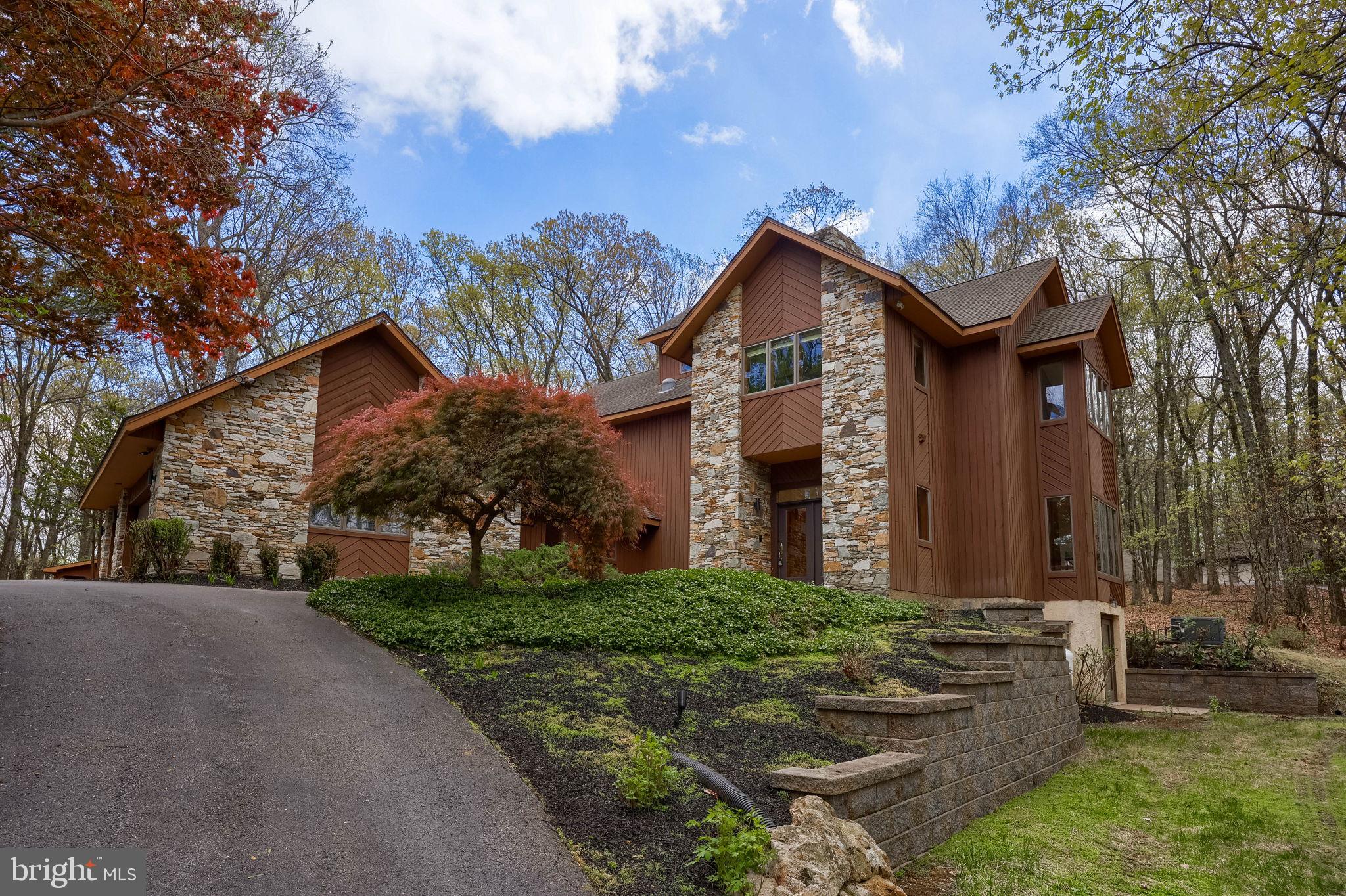 WYNDHAM HILL - Residential