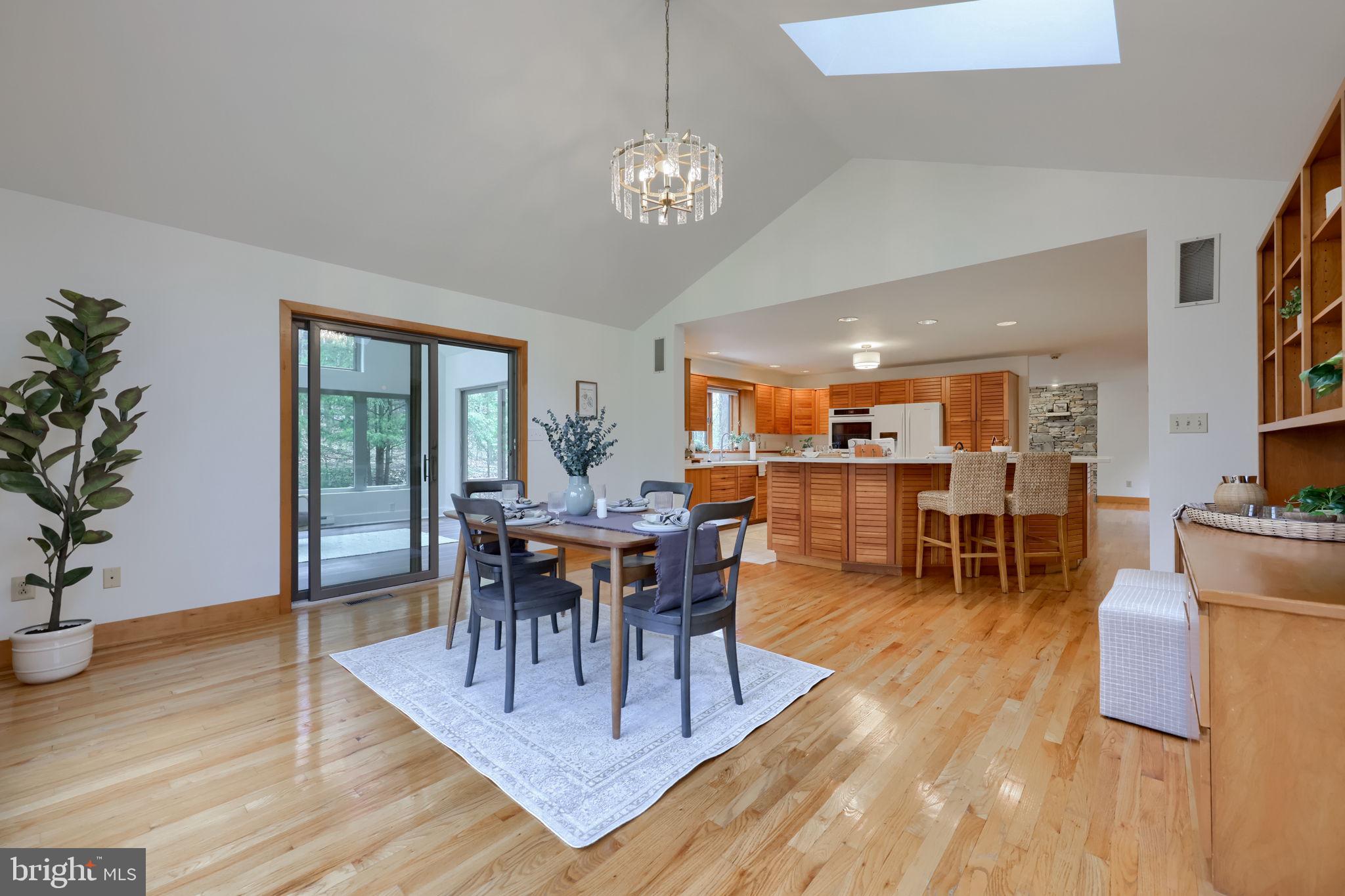 WYNDHAM HILL - Residential