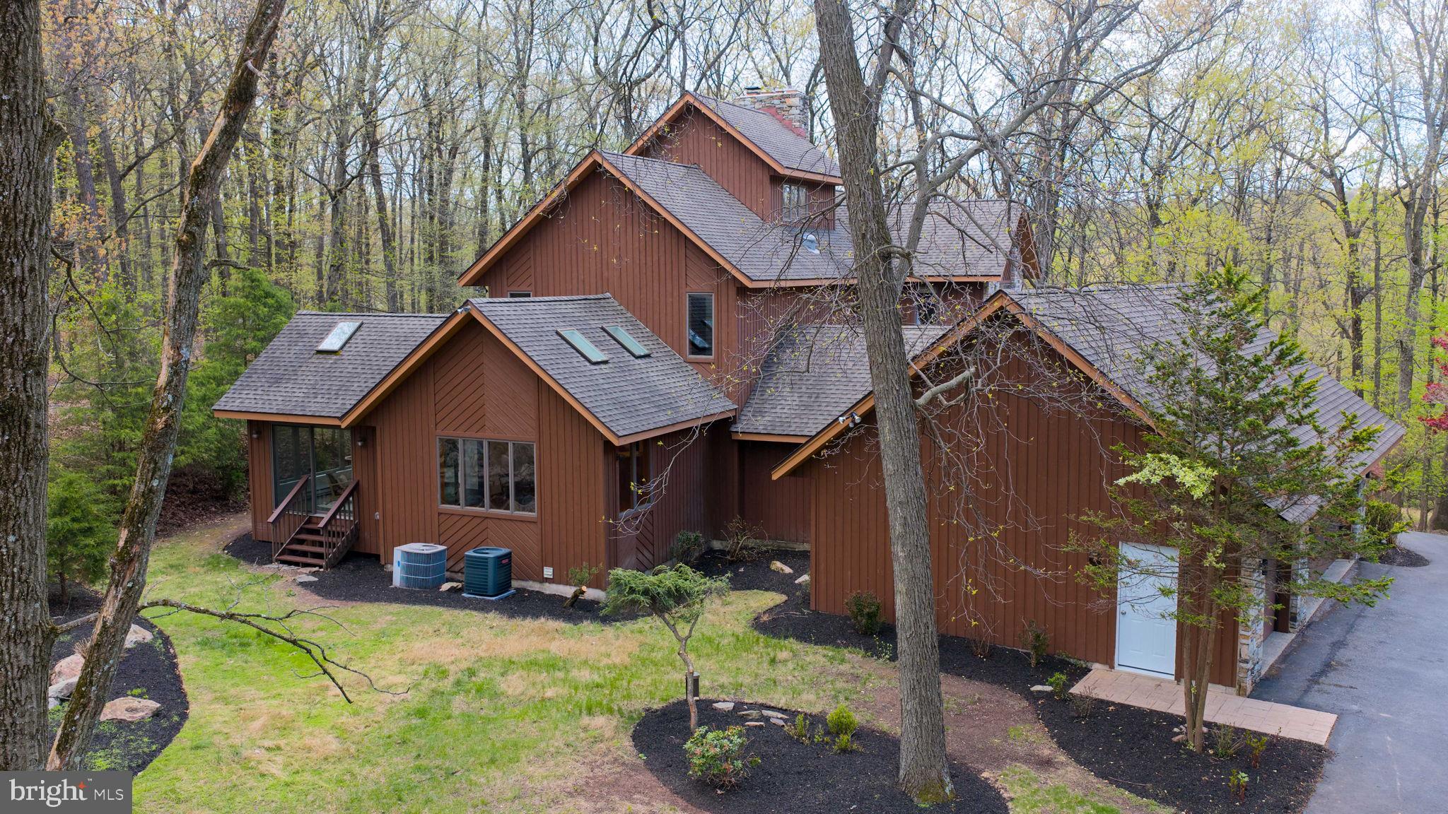 WYNDHAM HILL - Residential