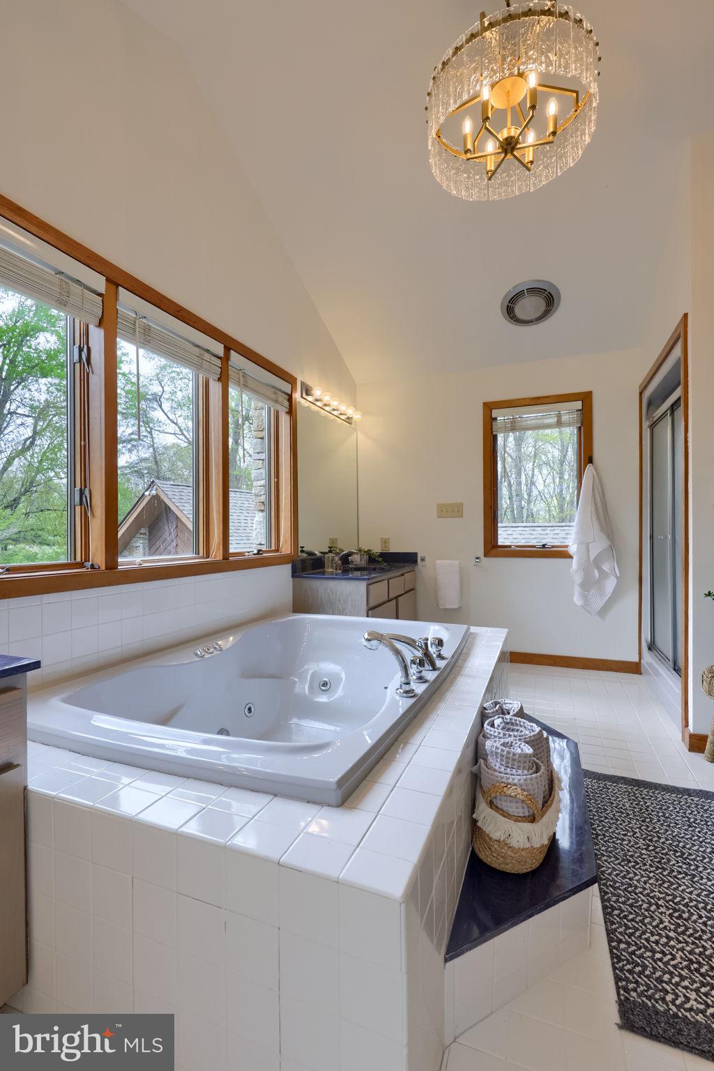 WYNDHAM HILL - Residential