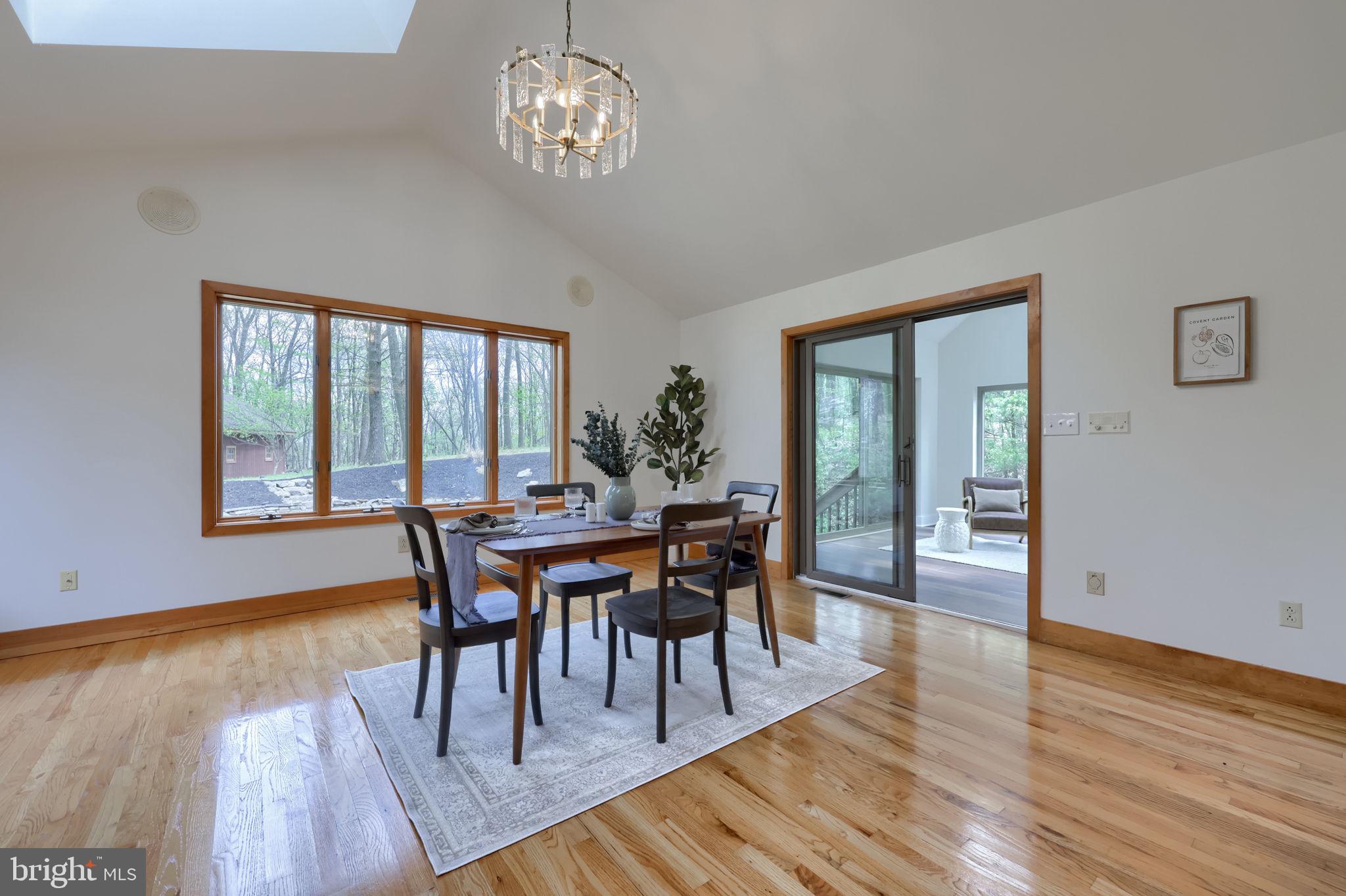 WYNDHAM HILL - Residential