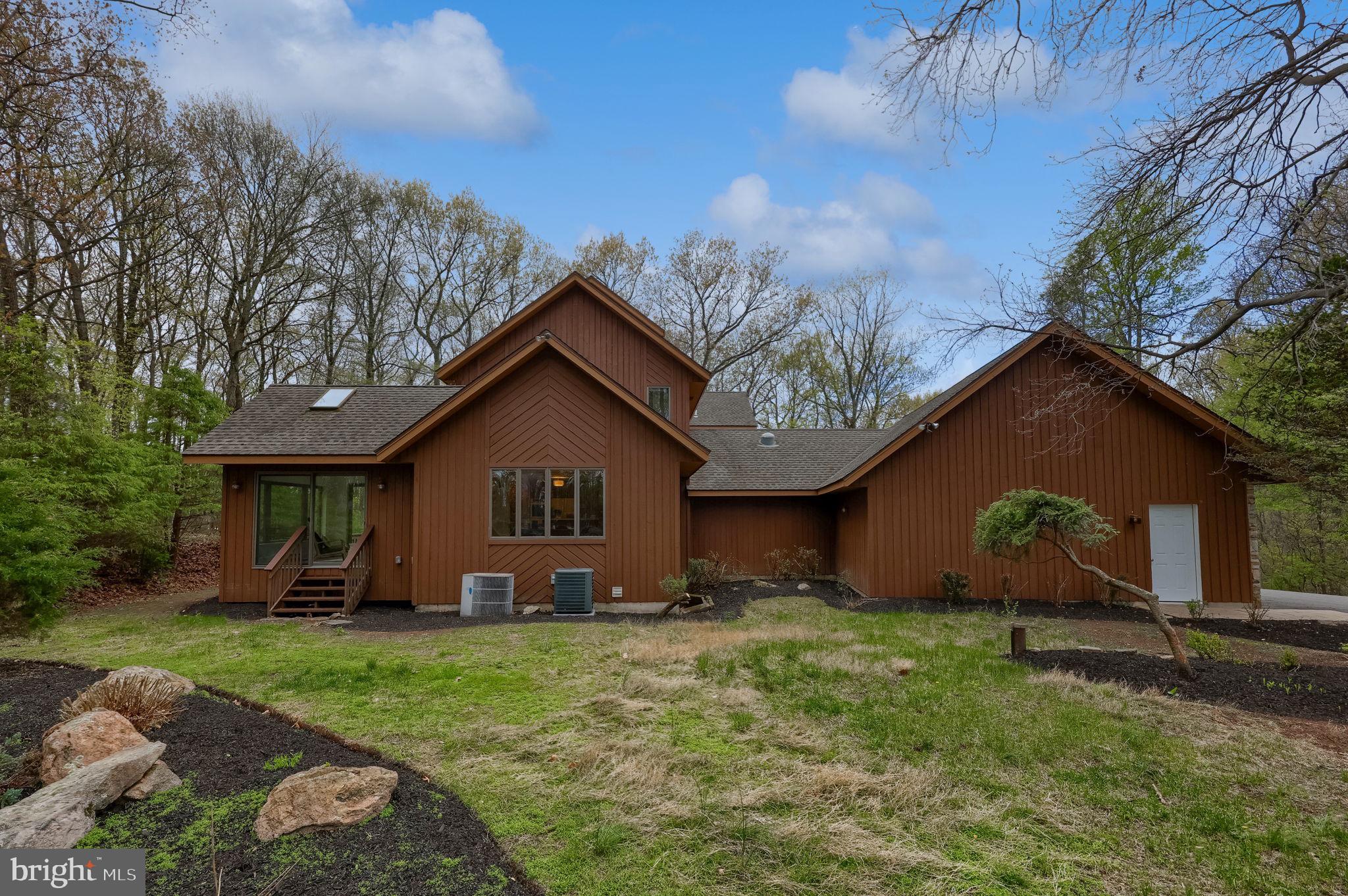 WYNDHAM HILL - Residential