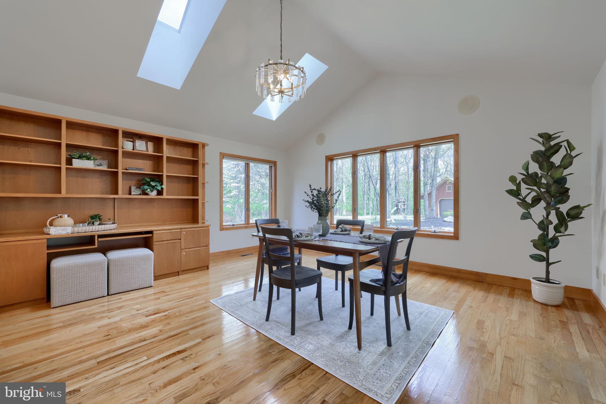 WYNDHAM HILL - Residential