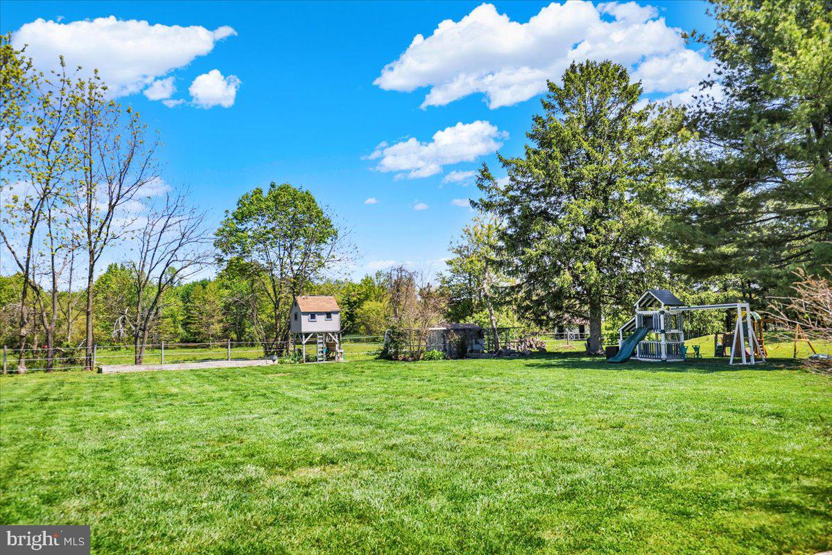 BEACON HILLS - Residential