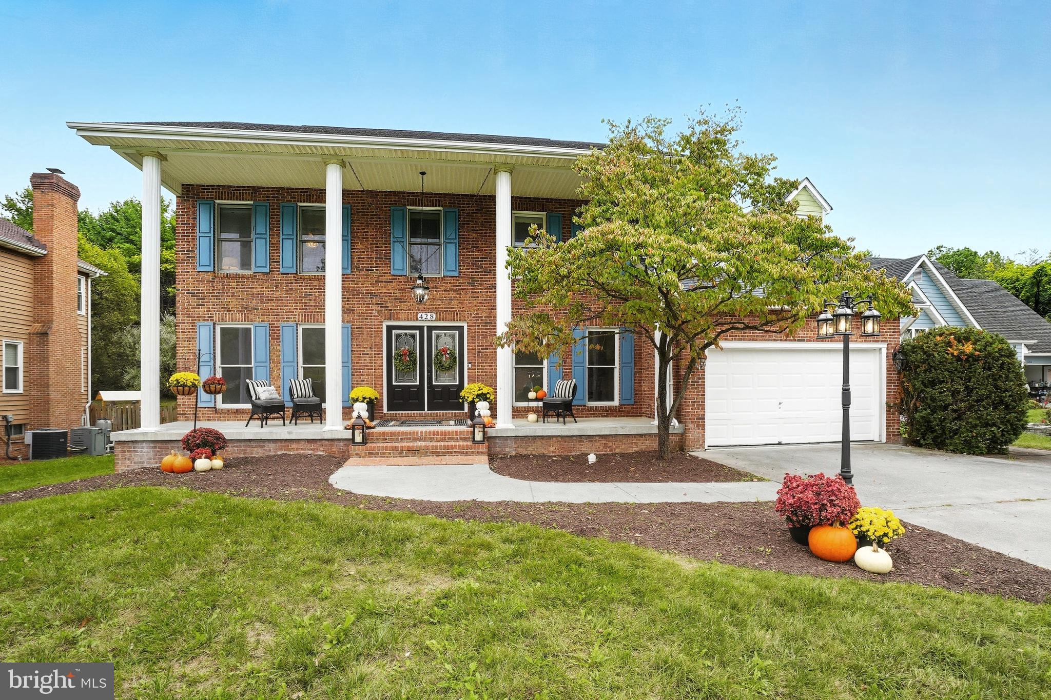 WESTSIDE STATION - Residential