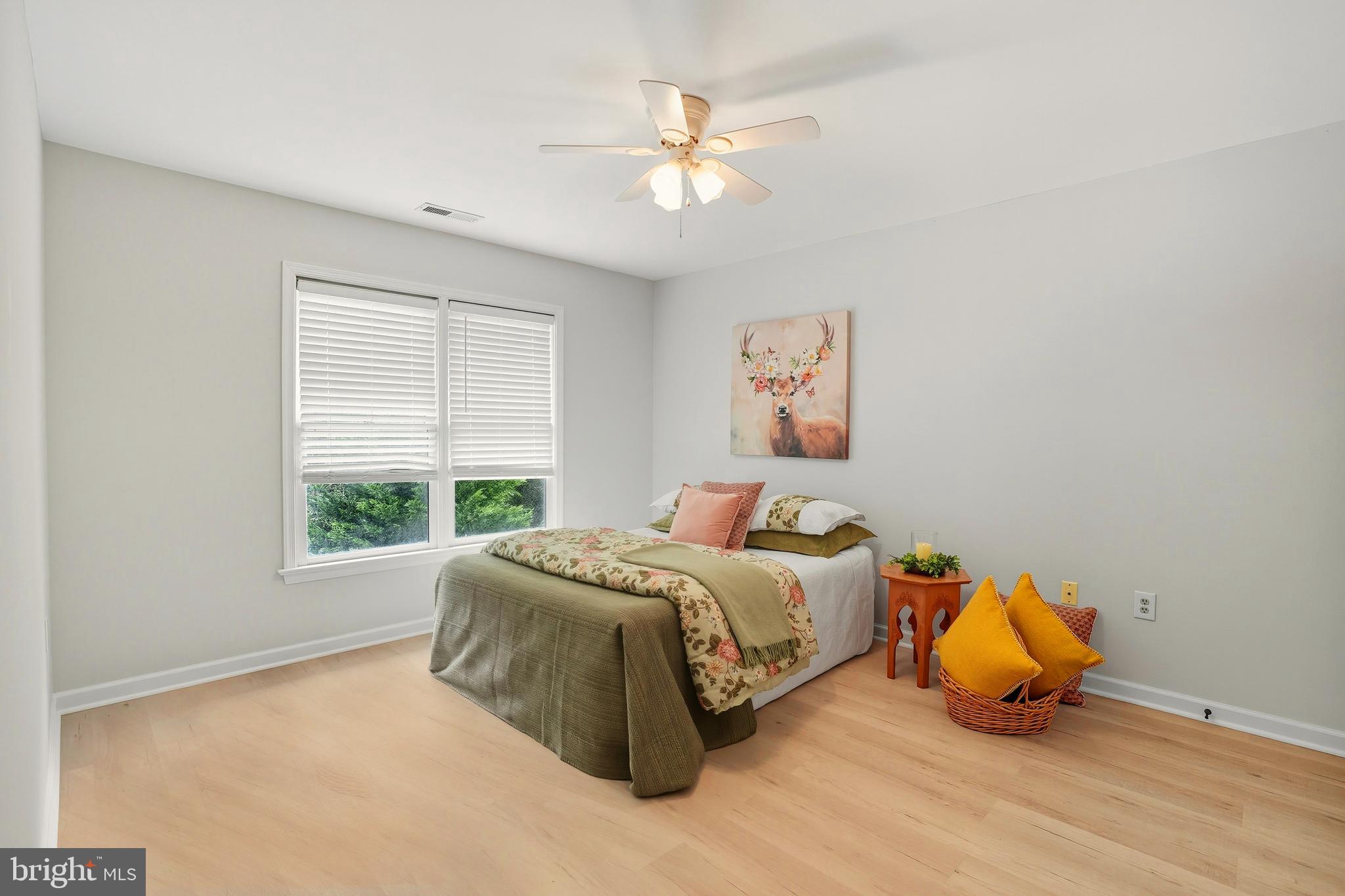 WESTSIDE STATION - Residential