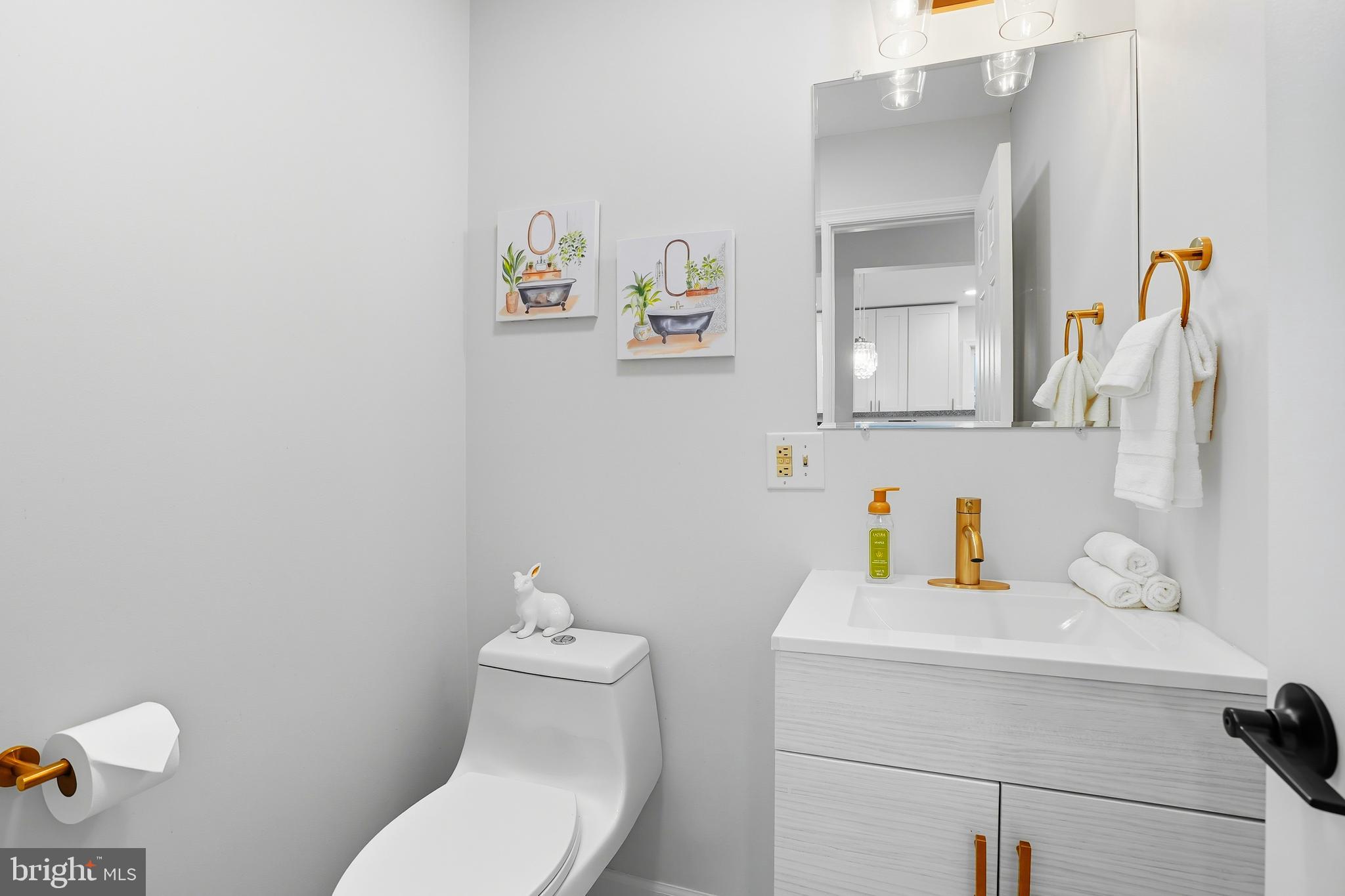 WESTSIDE STATION - Residential