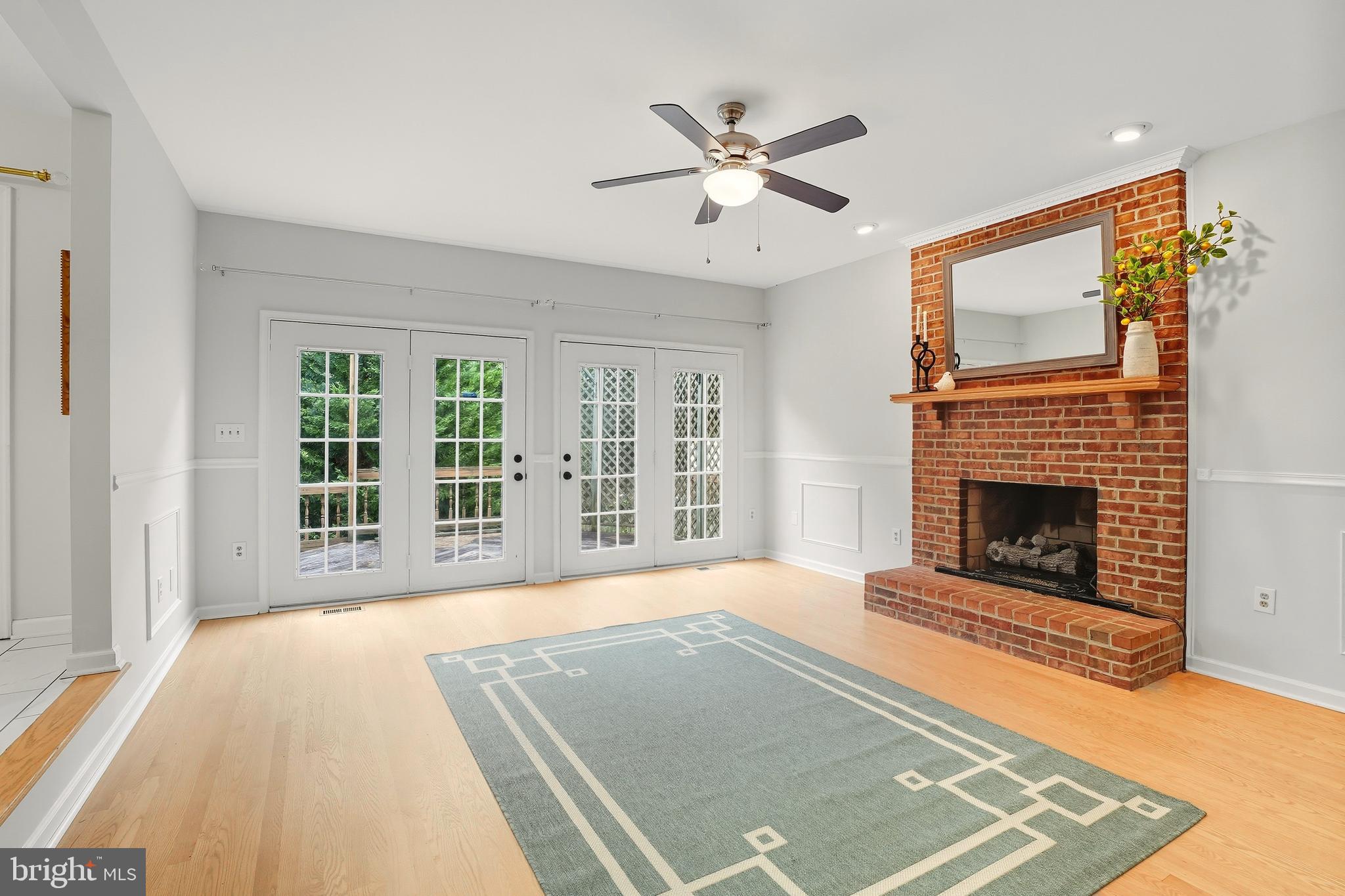 WESTSIDE STATION - Residential