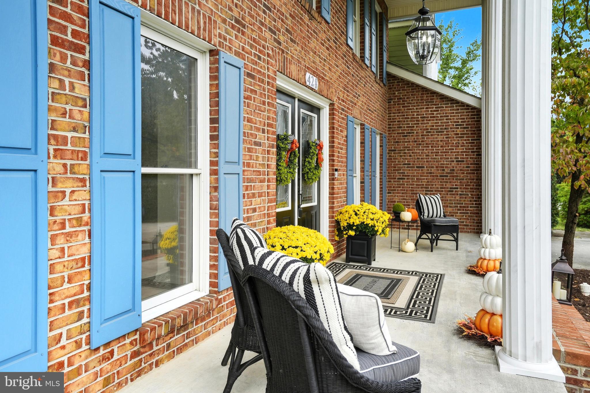 WESTSIDE STATION - Residential