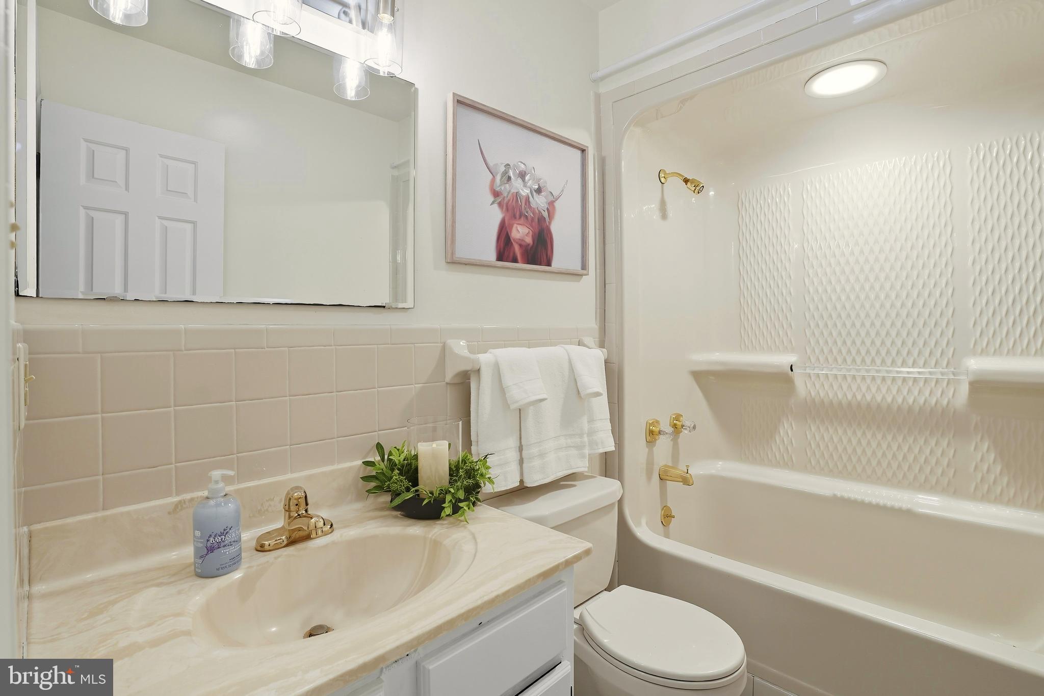 WESTSIDE STATION - Residential