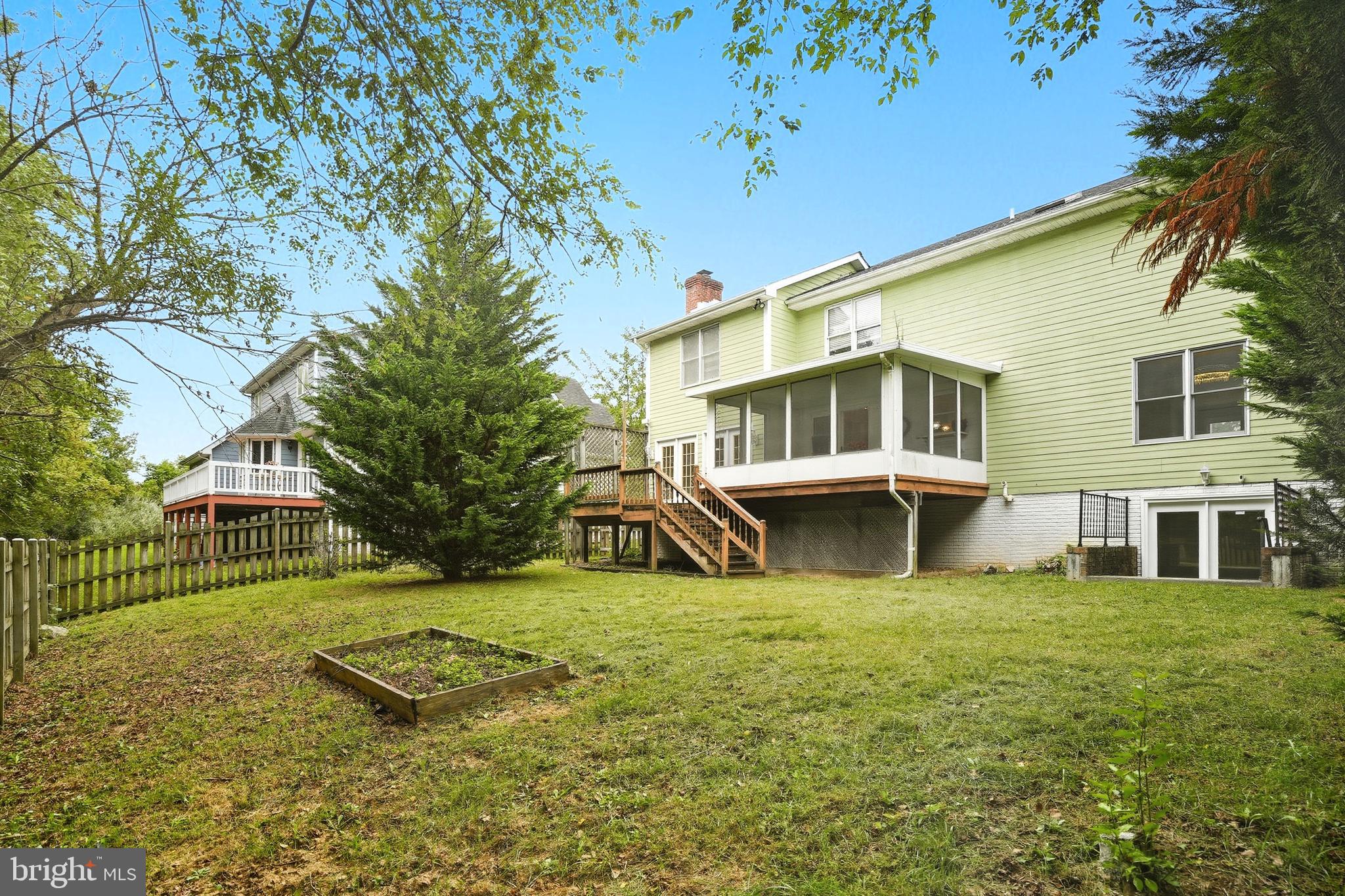 WESTSIDE STATION - Residential