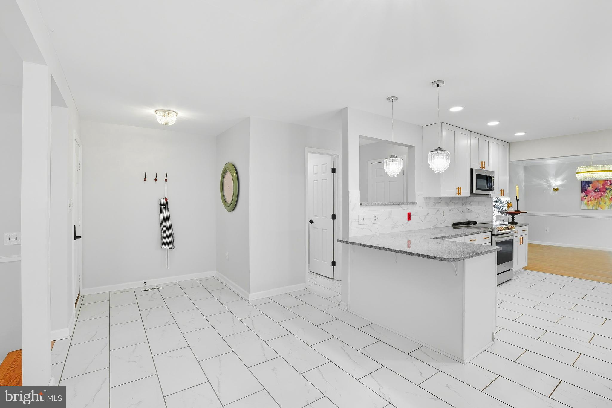 WESTSIDE STATION - Residential