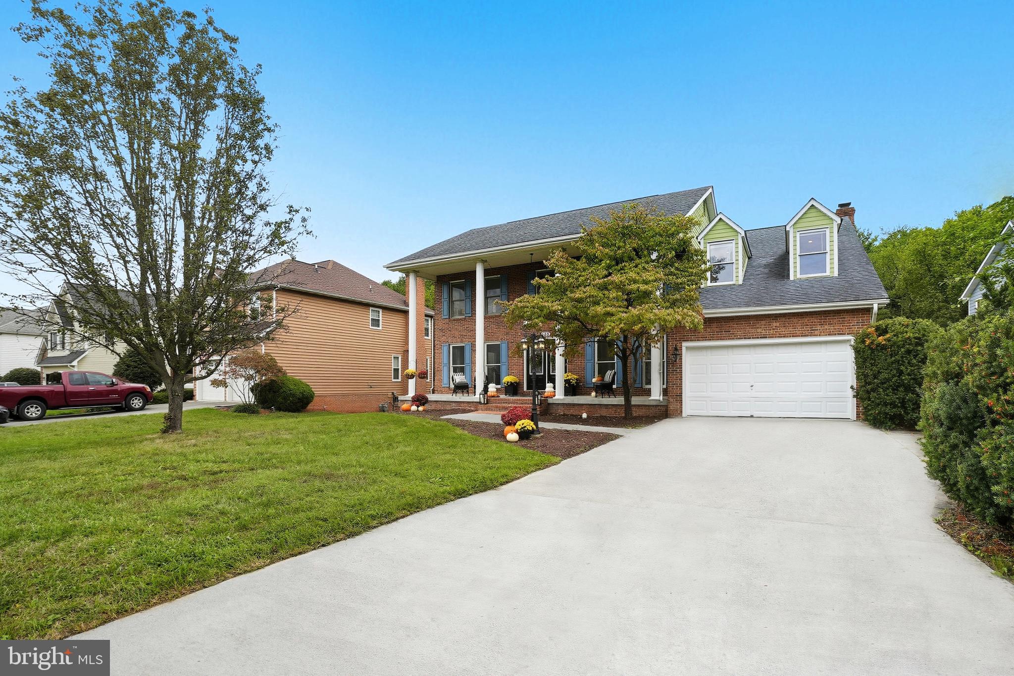 WESTSIDE STATION - Residential