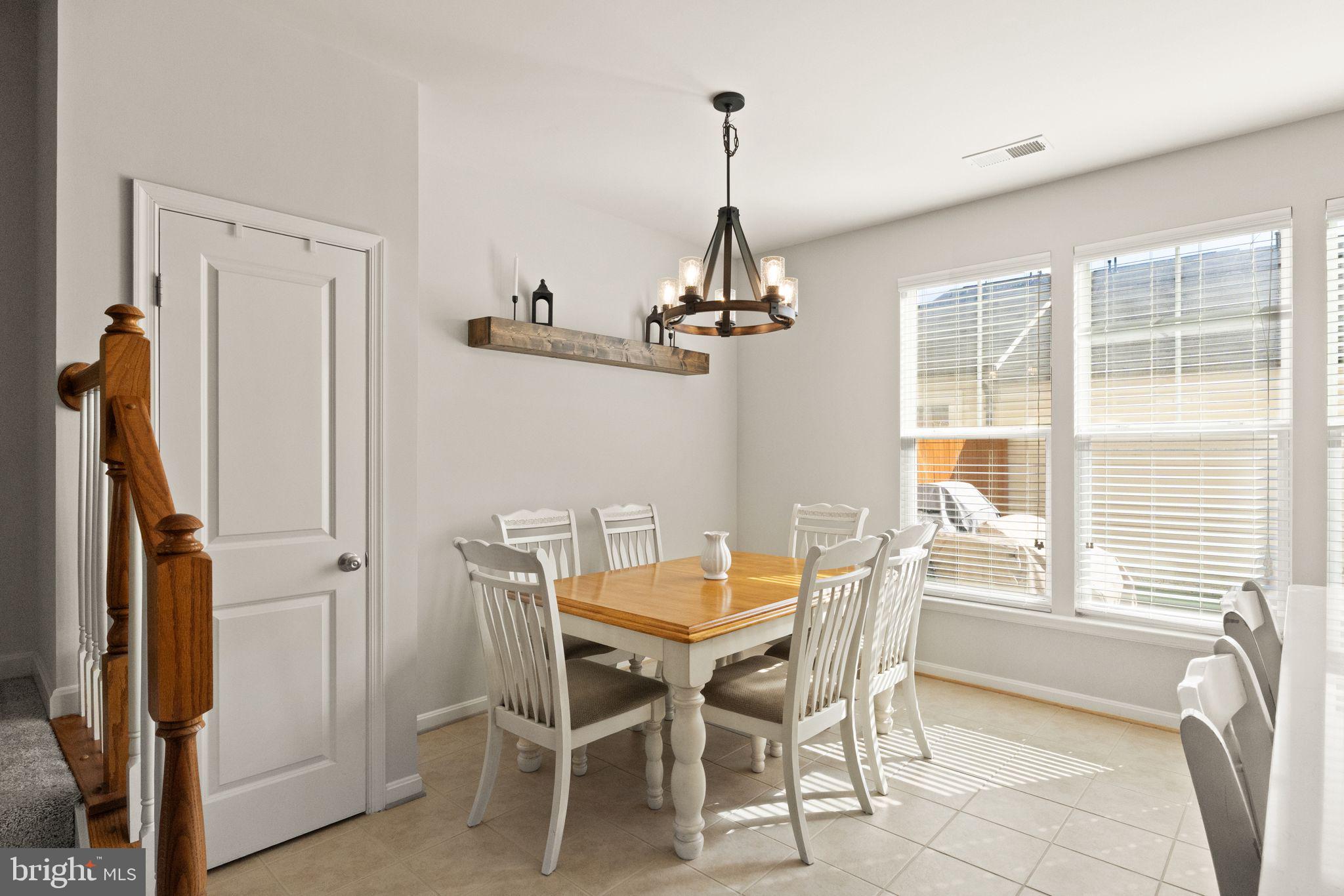 PEMBROOKE - Residential