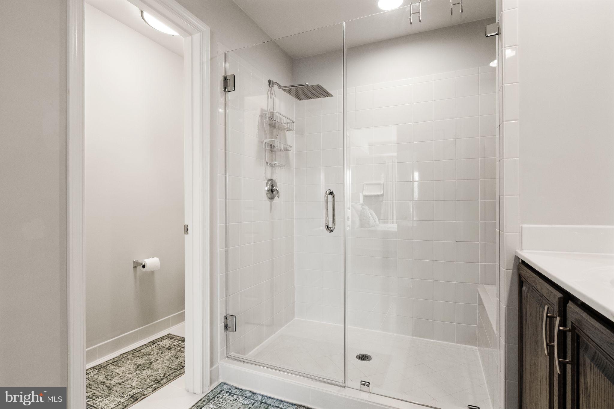 PEMBROOKE - Residential