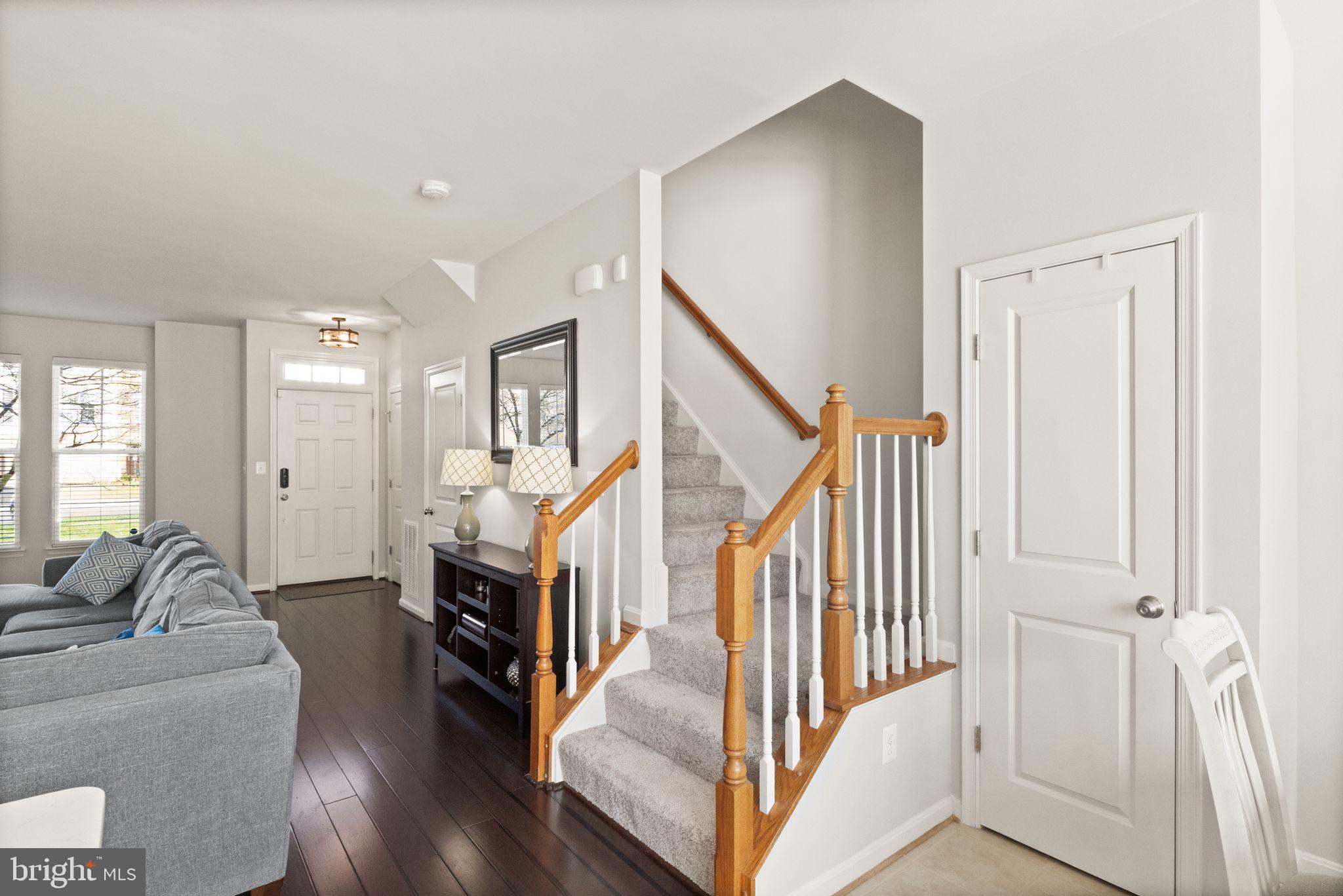 PEMBROOKE - Residential