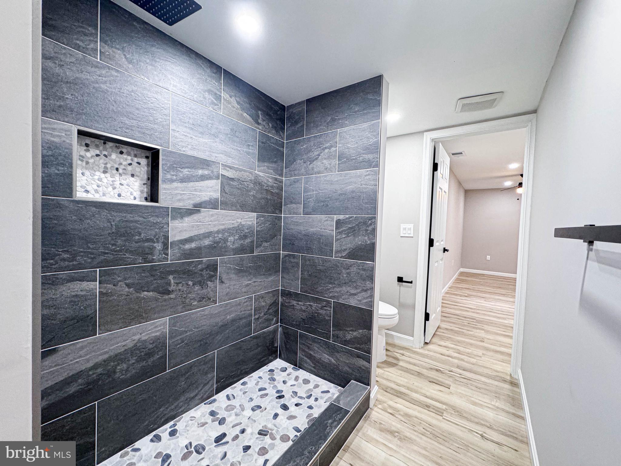 HILLANTRAE - Residential