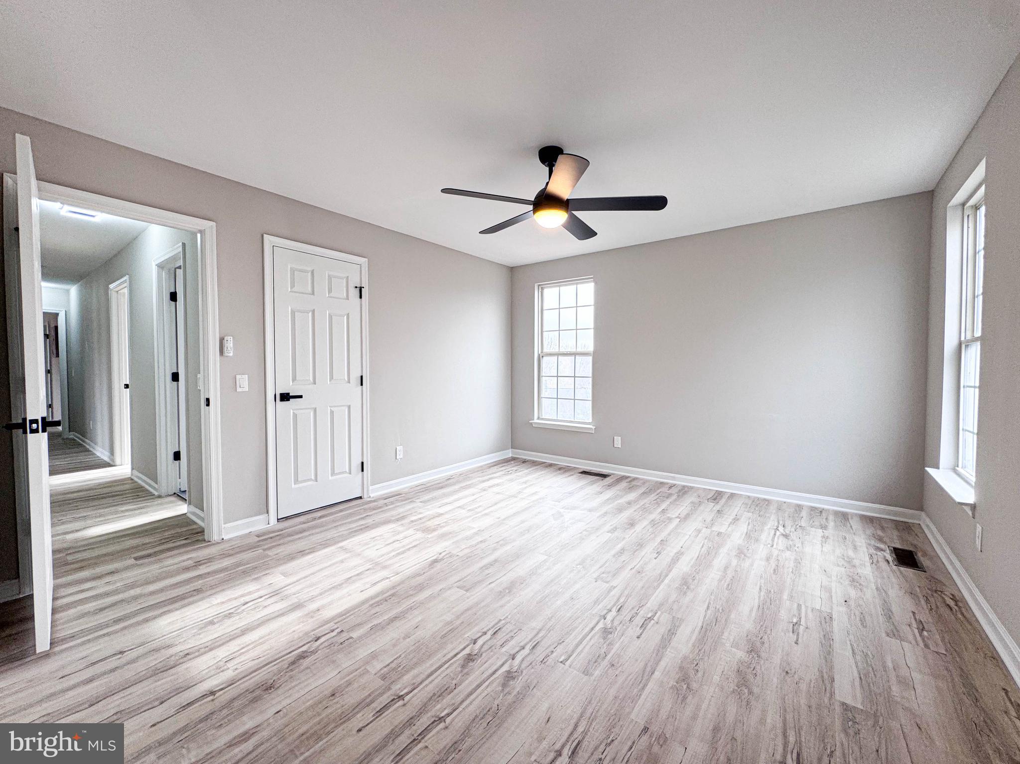 HILLANTRAE - Residential