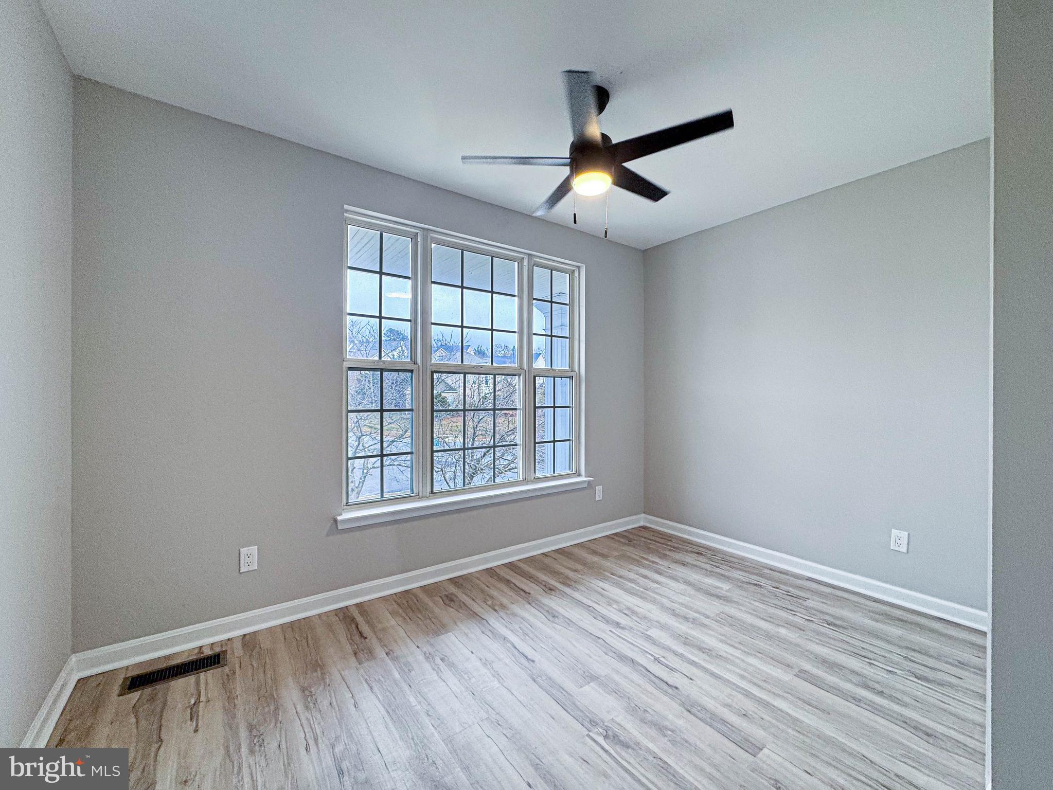 HILLANTRAE - Residential