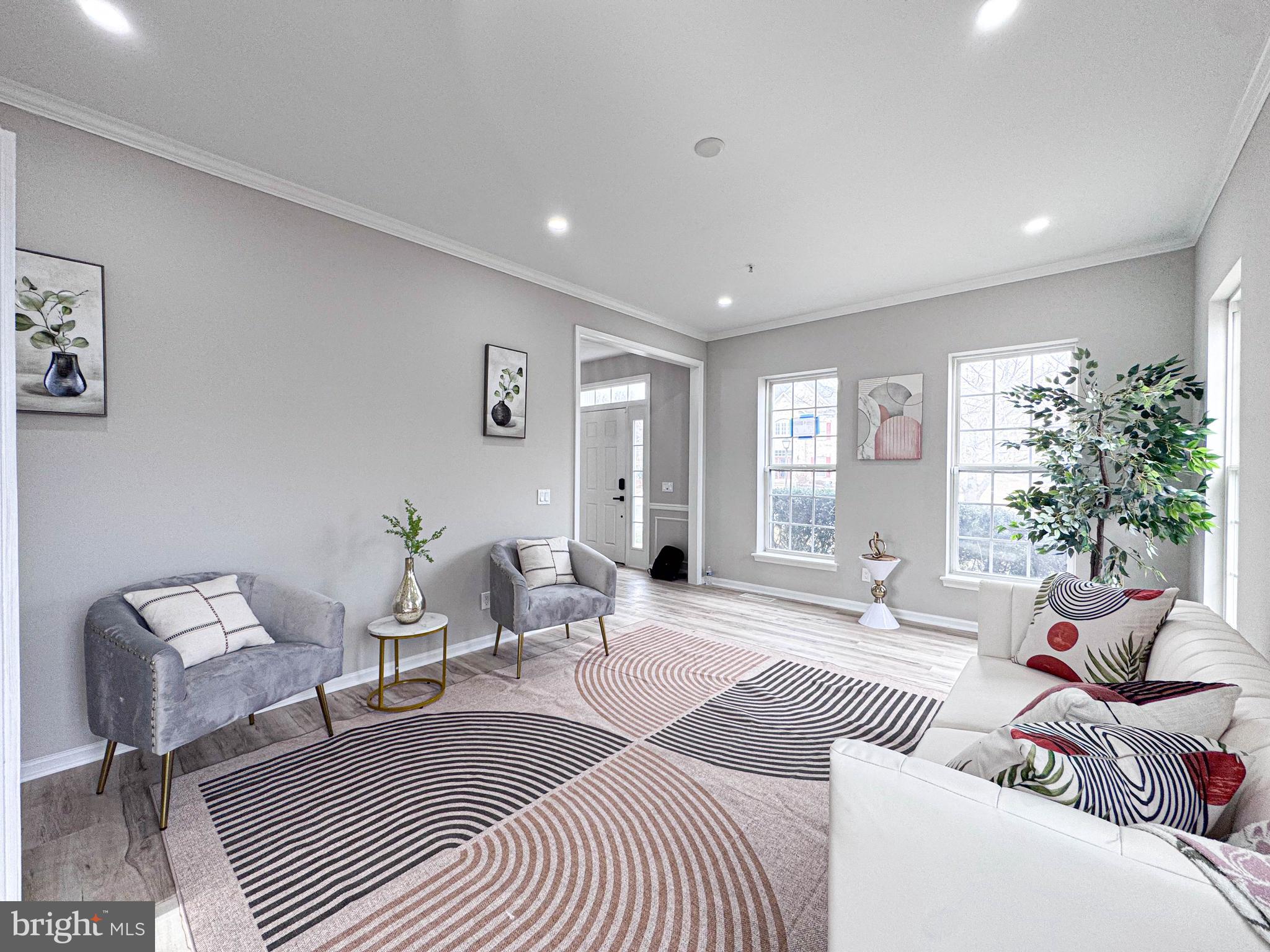 HILLANTRAE - Residential