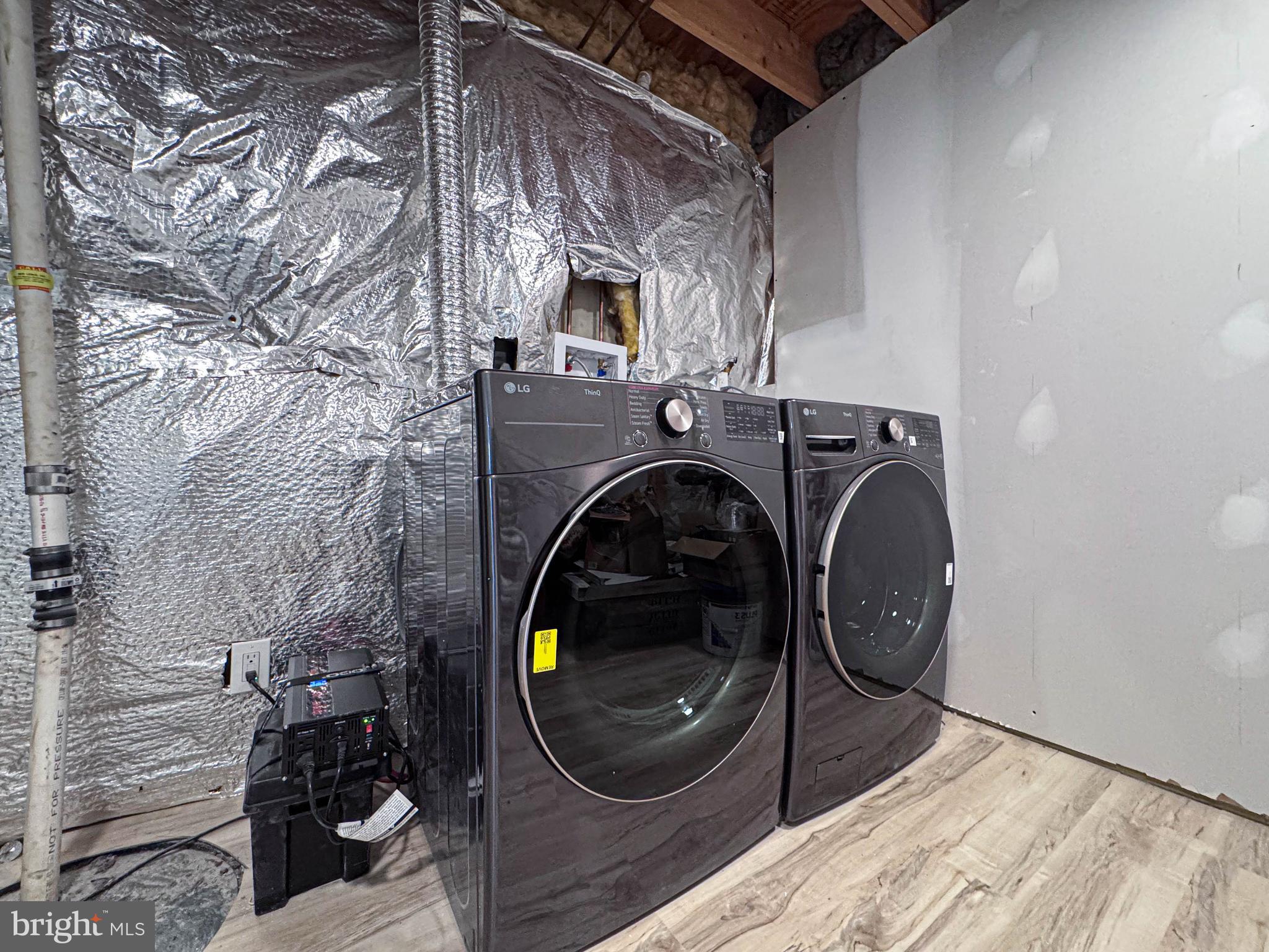 HILLANTRAE - Residential