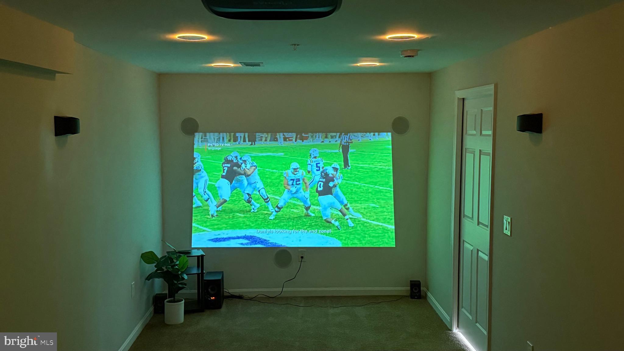 HILLANTRAE - Residential