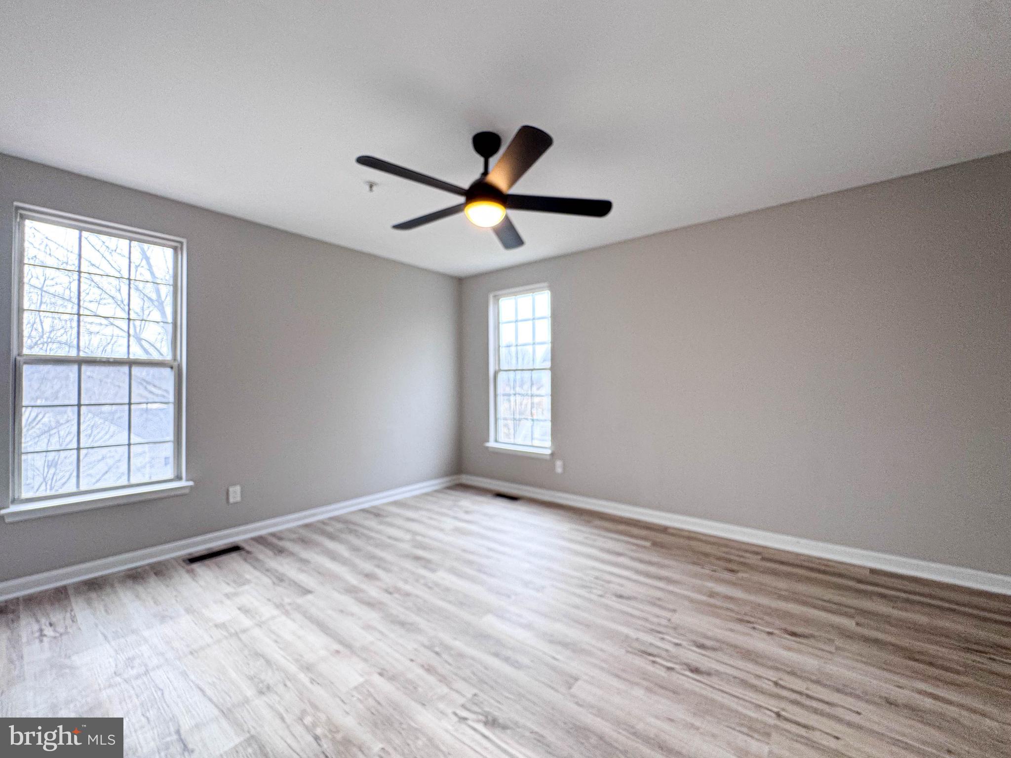 HILLANTRAE - Residential