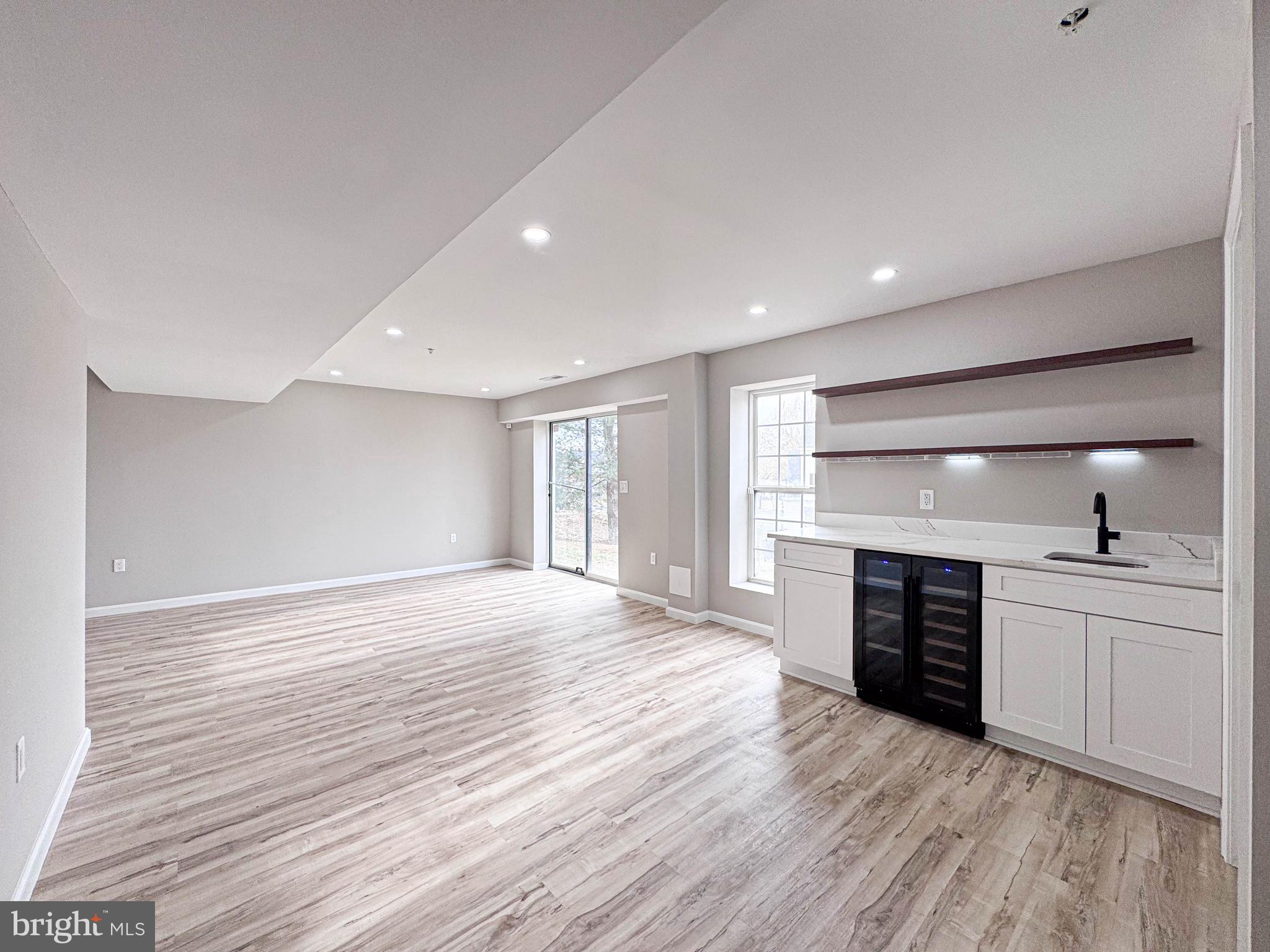 HILLANTRAE - Residential