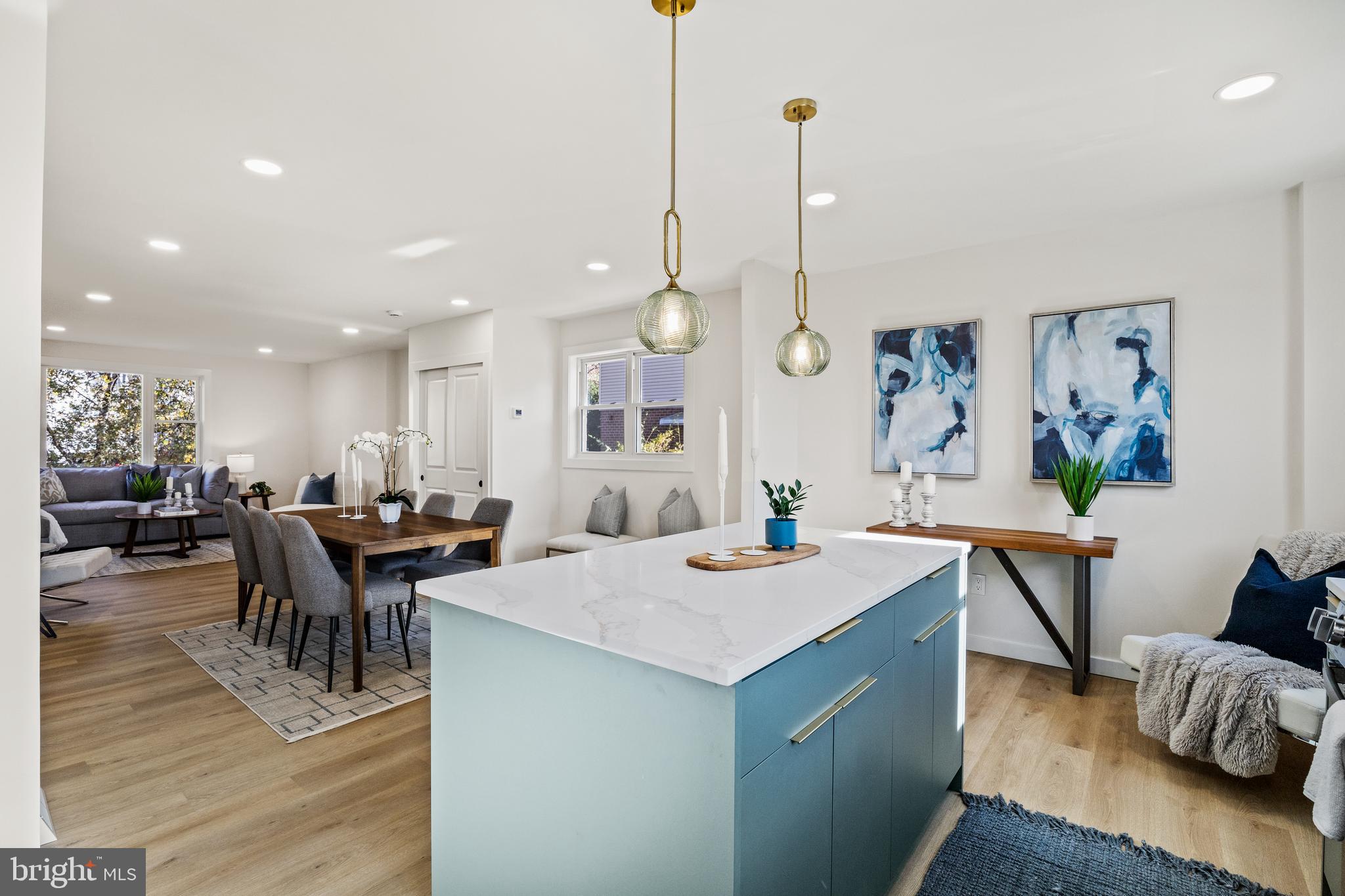 SOMERTON - Residential