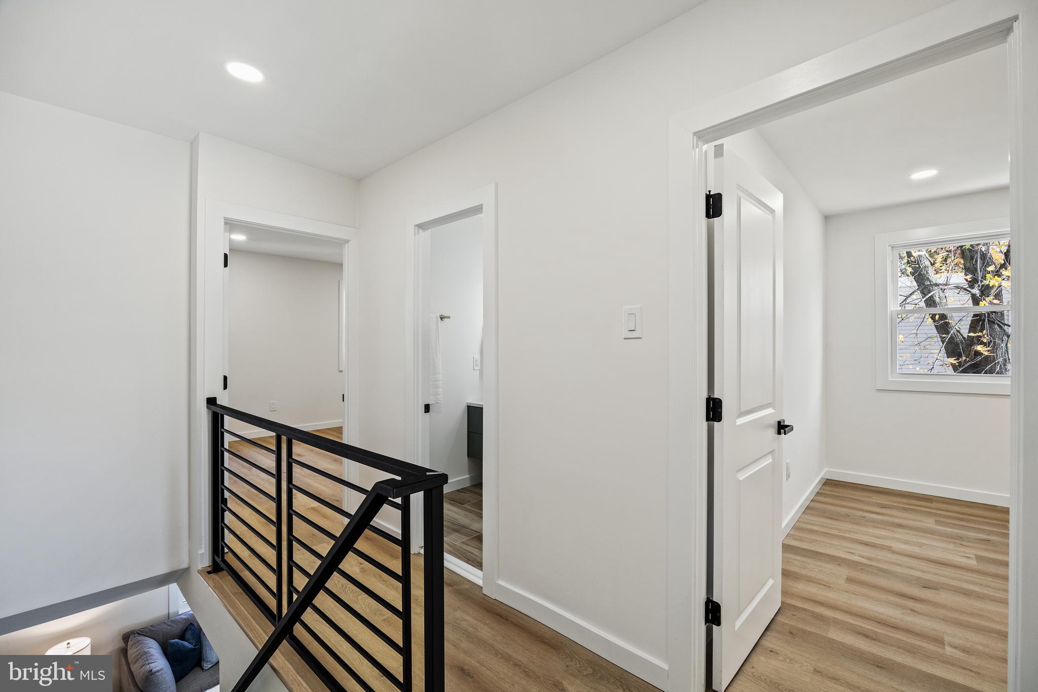 SOMERTON - Residential