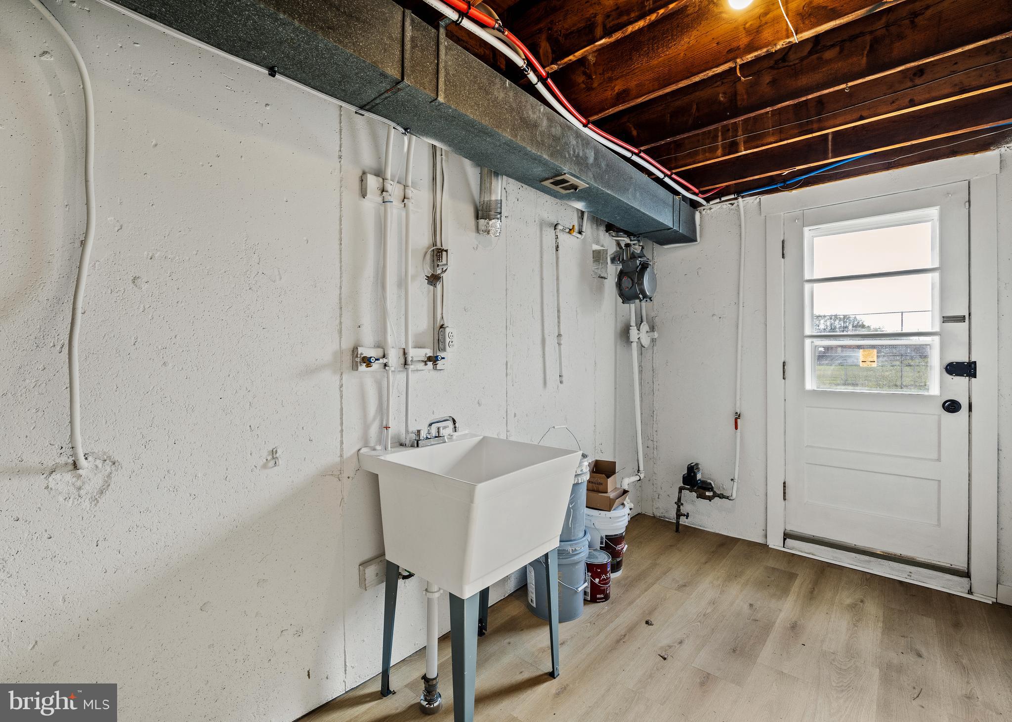 SOMERTON - Residential