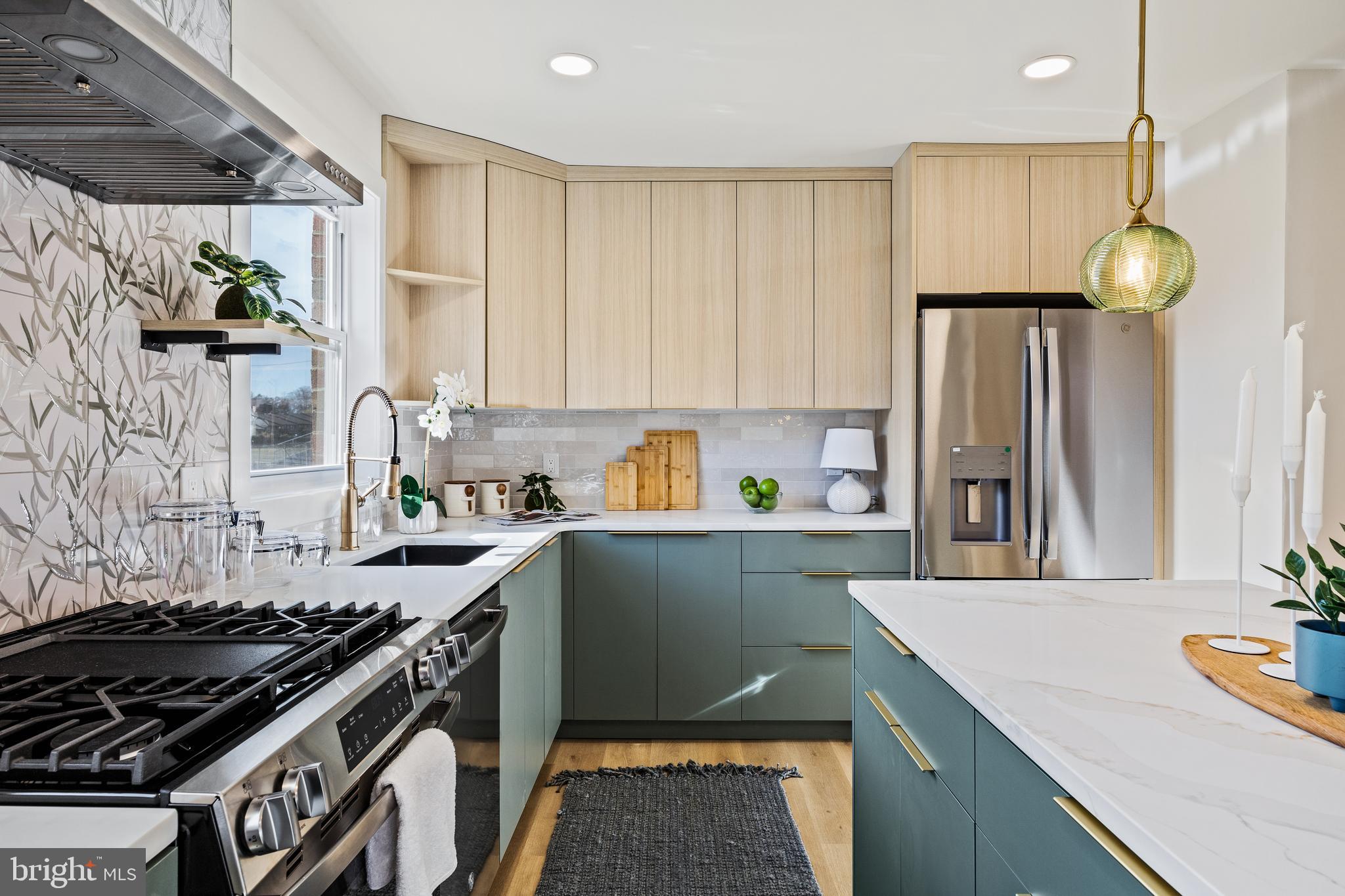 SOMERTON - Residential