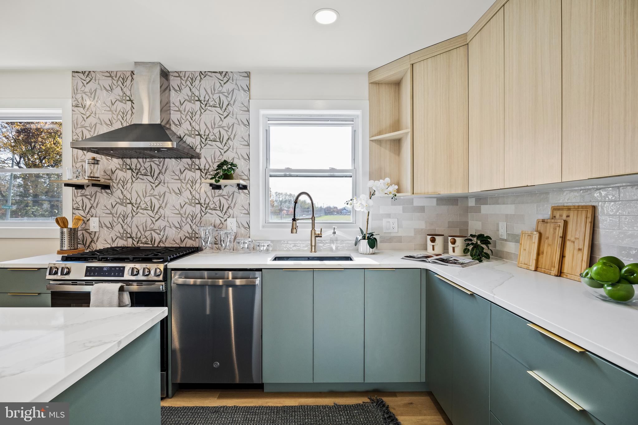 SOMERTON - Residential