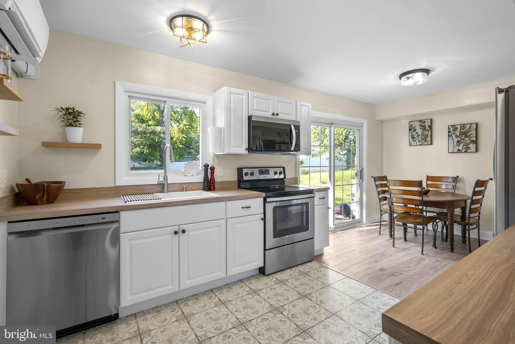 2516 KITTERY LANE