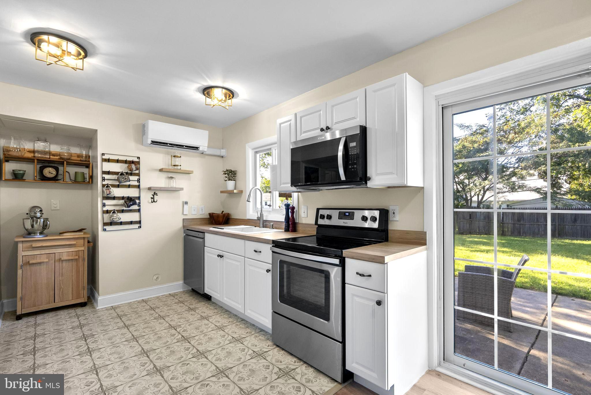2516 KITTERY LANE
