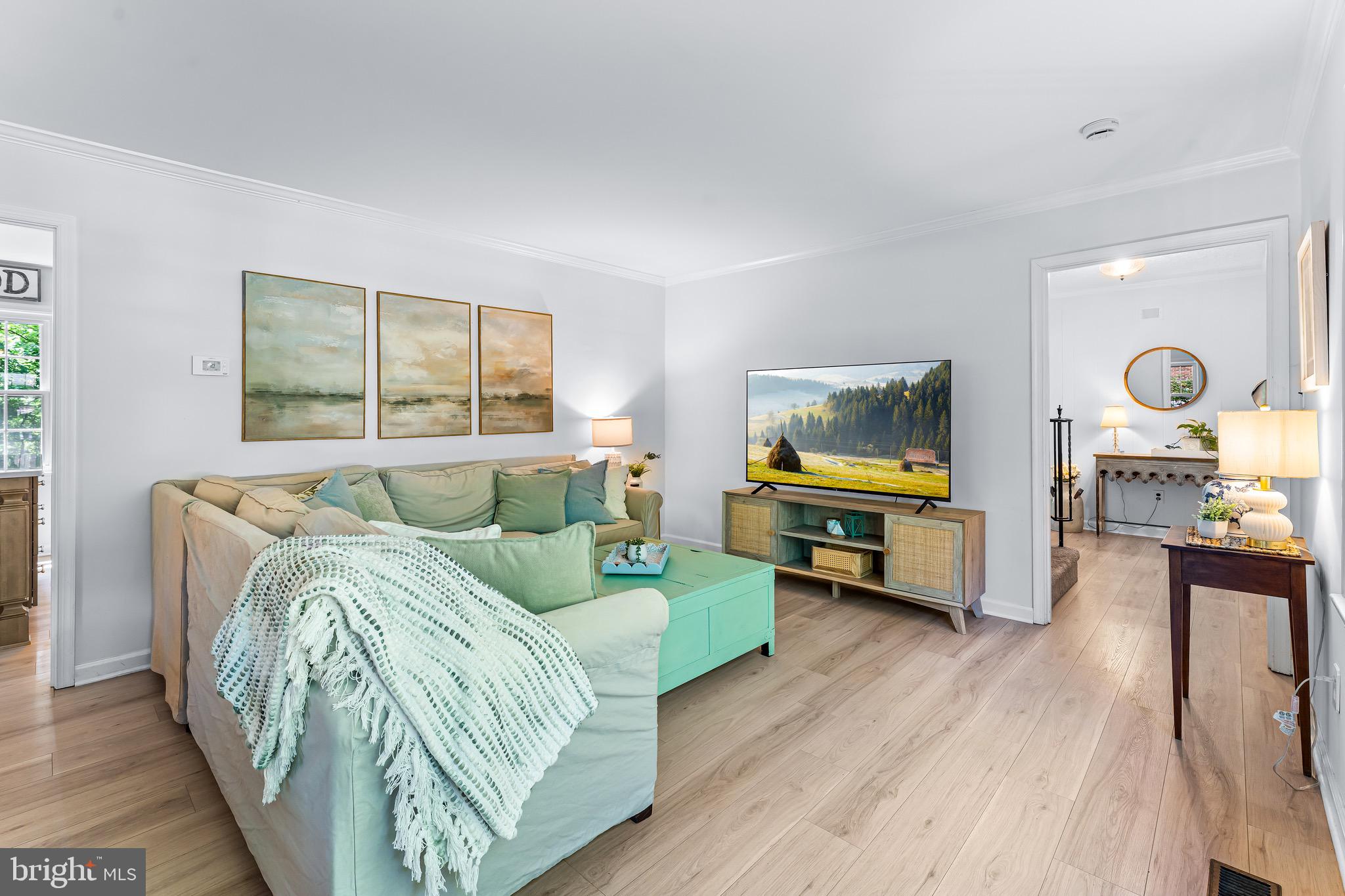 11 SAINT IVES DRIVE
