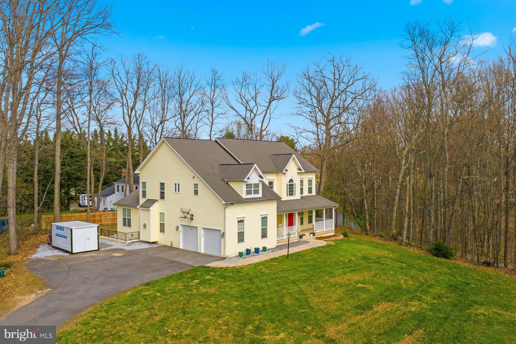 HUNGERFORD MANOR - Residential