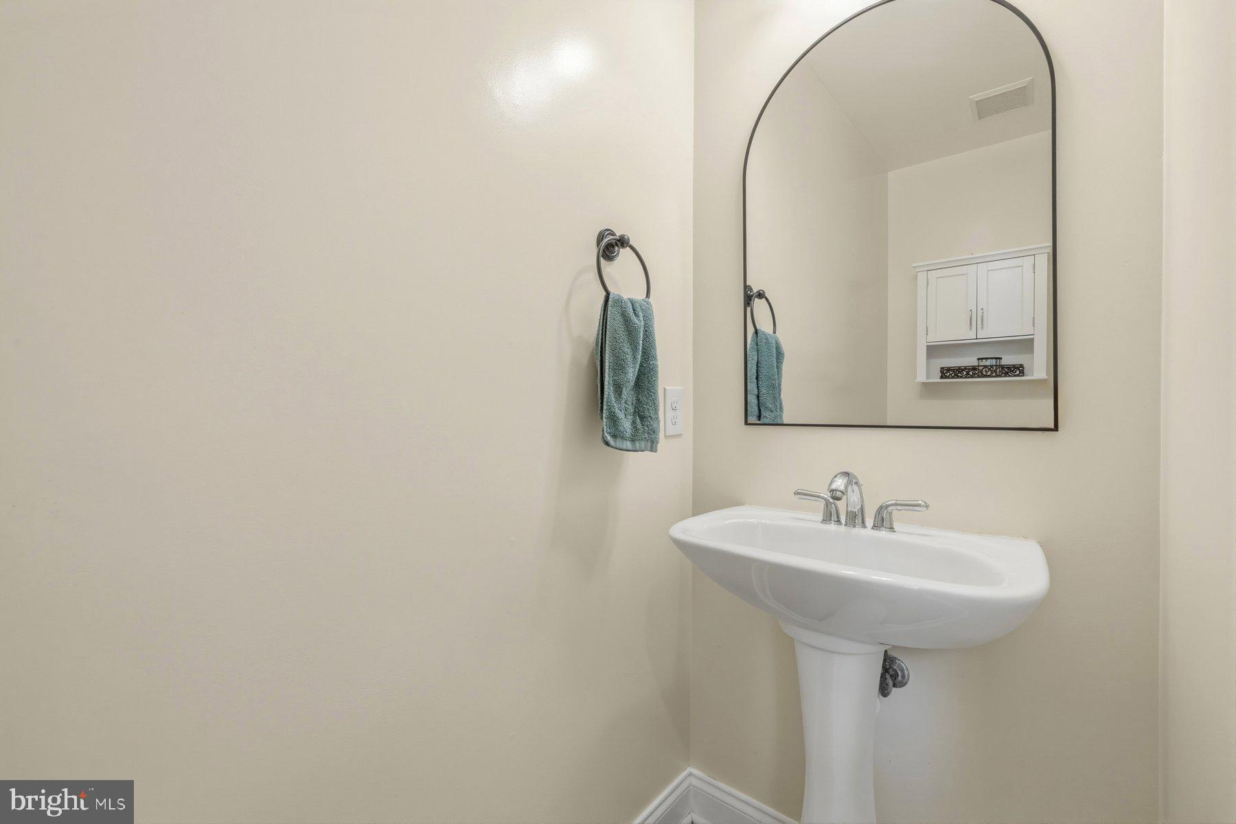 HUNGERFORD MANOR - Residential