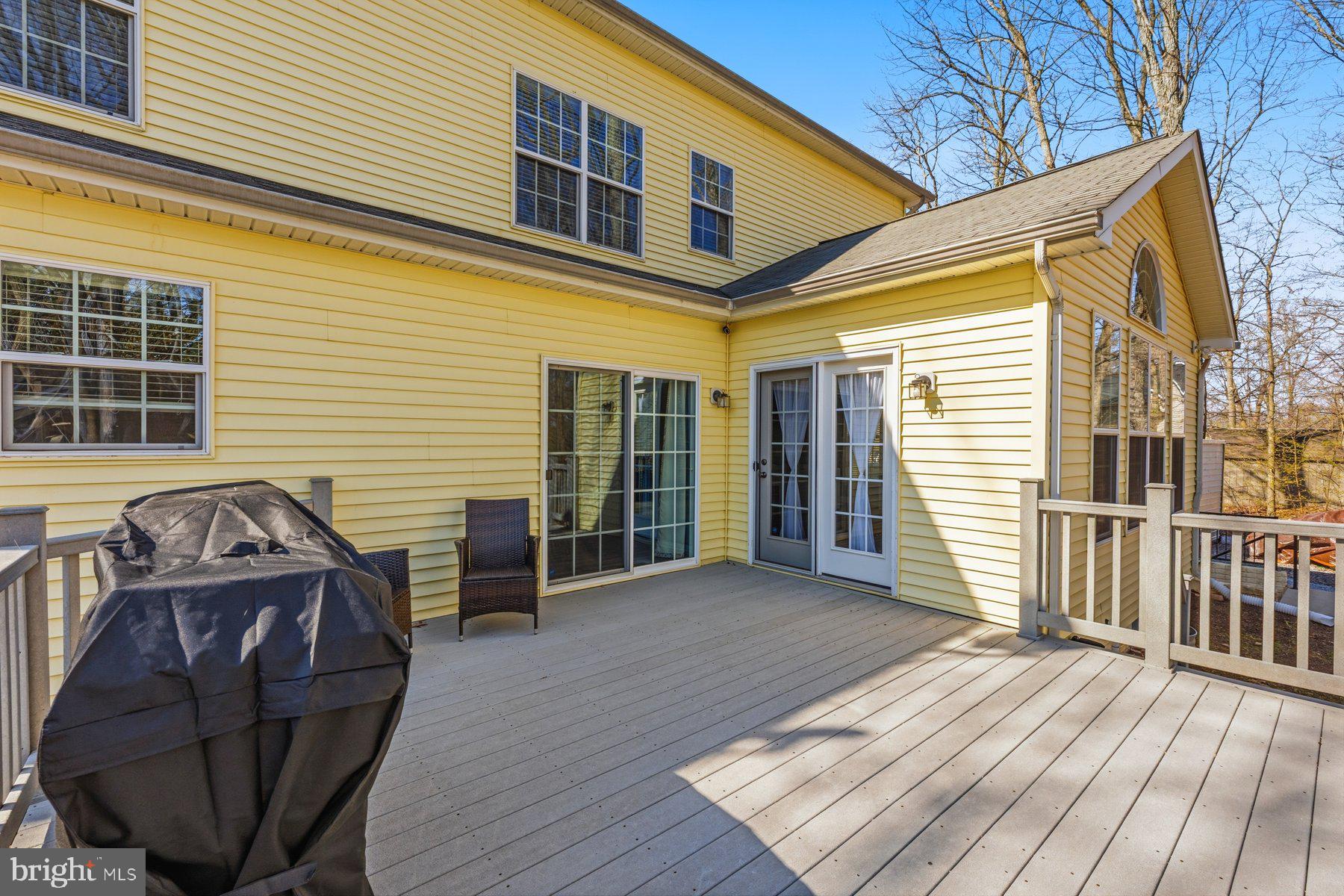 HUNGERFORD MANOR - Residential