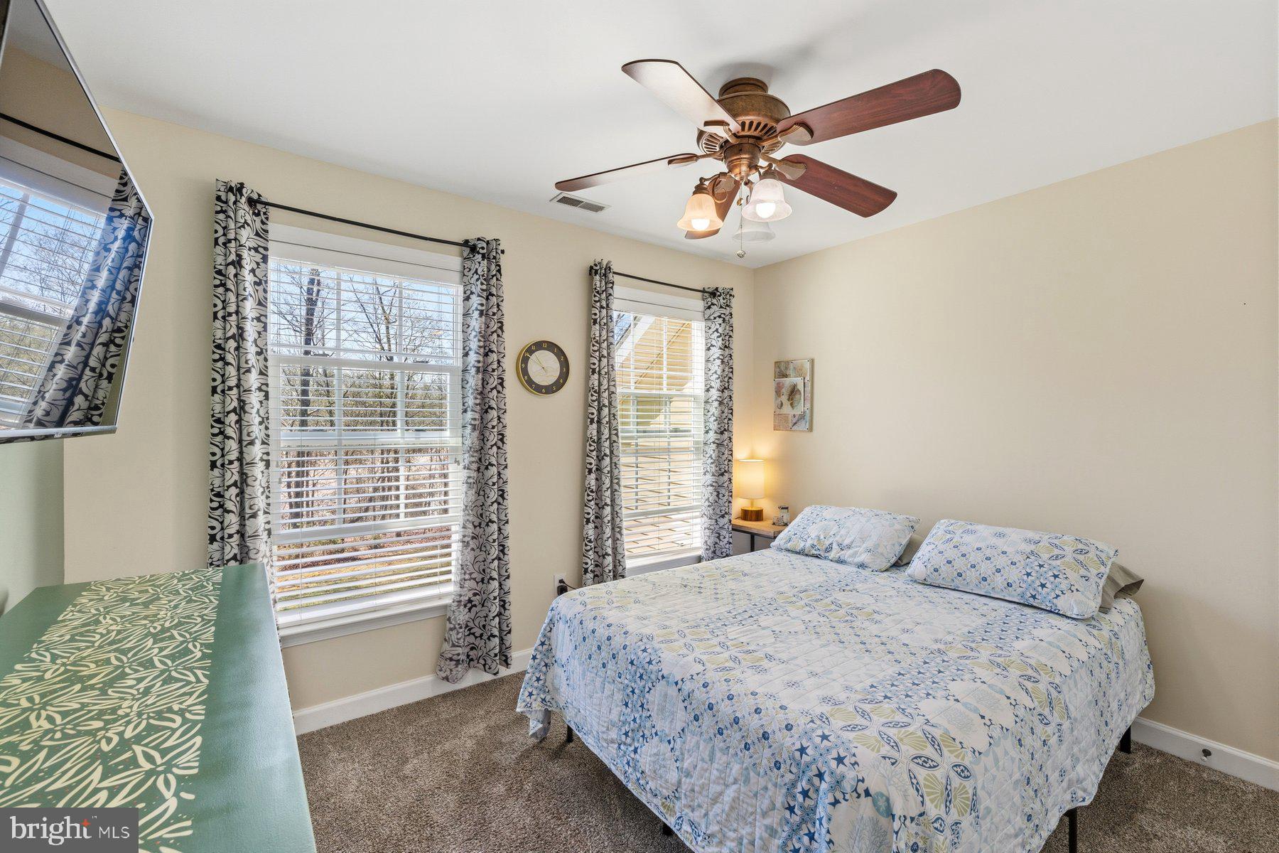 HUNGERFORD MANOR - Residential