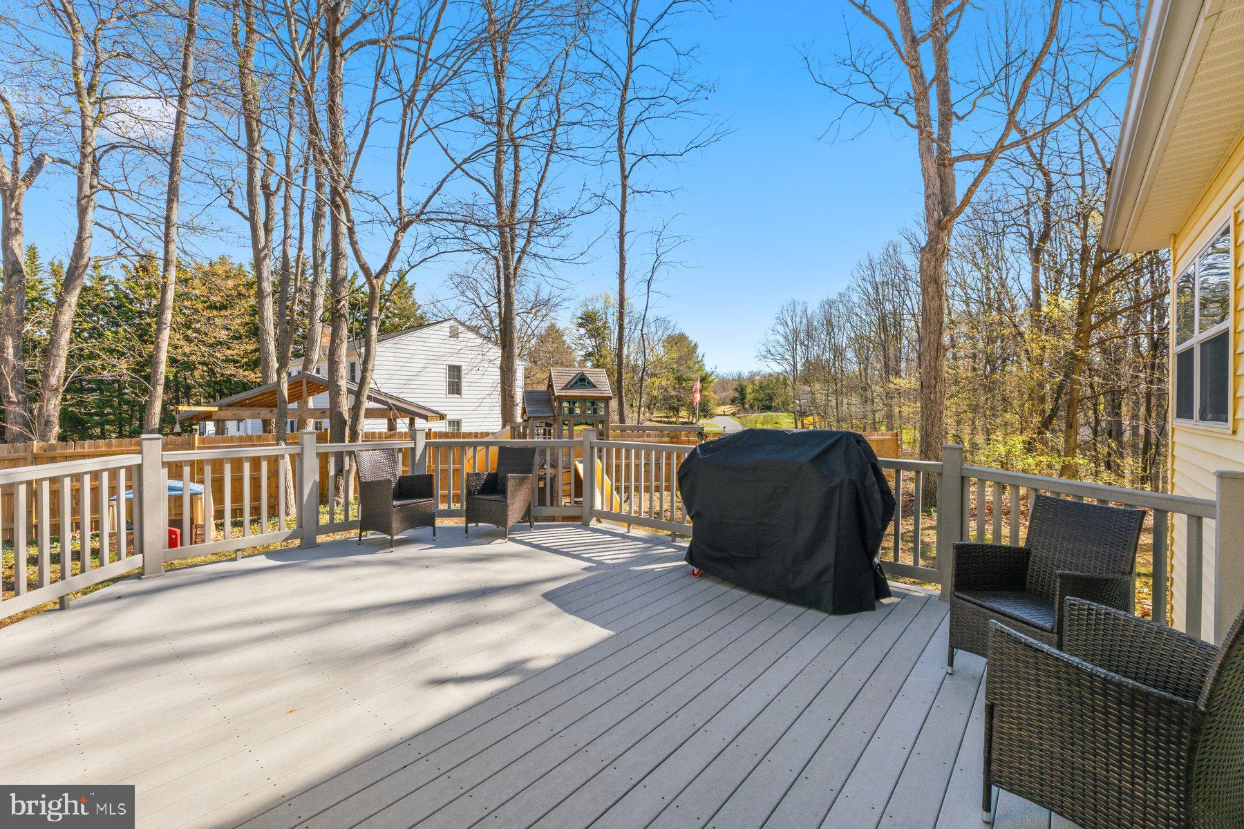 HUNGERFORD MANOR - Residential