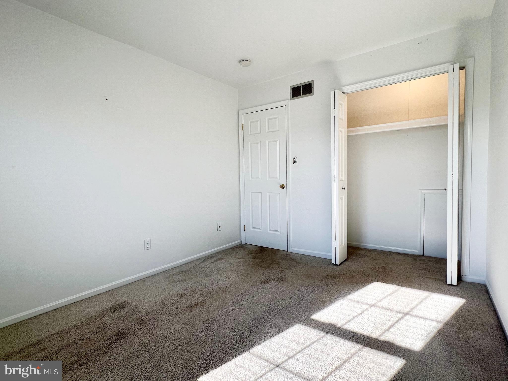 NORTHRIDGE ESTATES - Residential